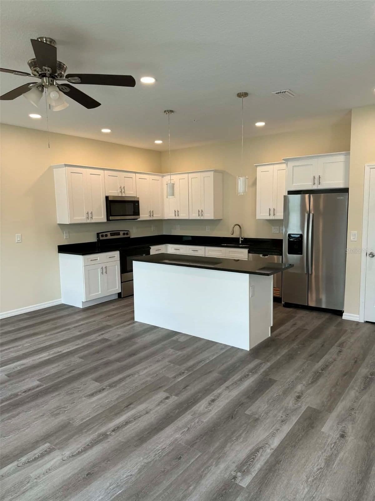 4346 CAMBIO GARDENS