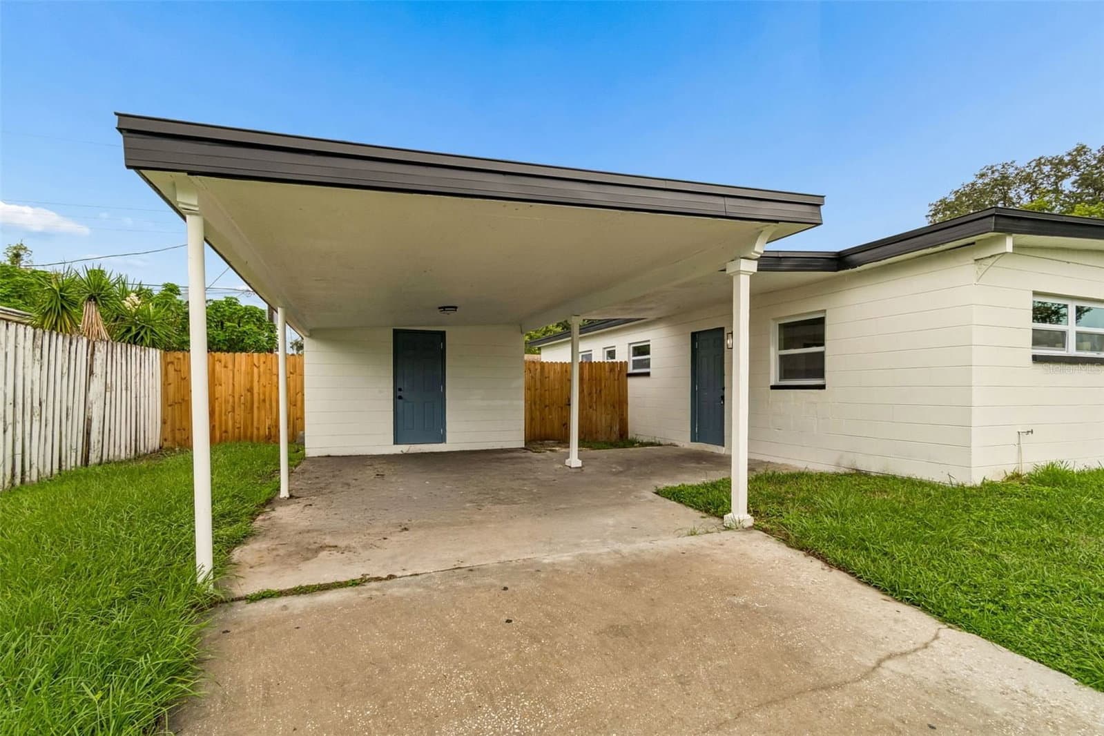 7812 EGYPT LAKE