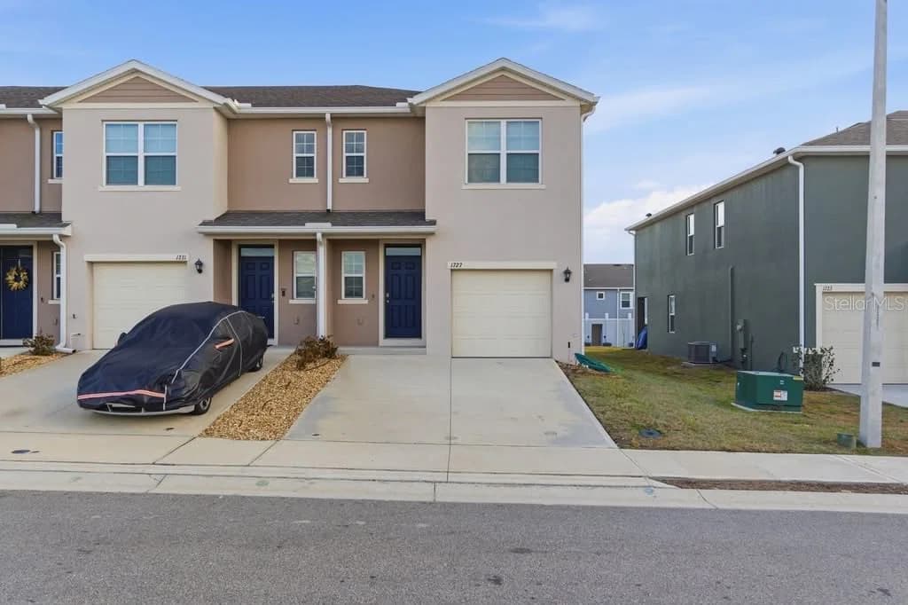 1727 WOODEN, Davenport, FL