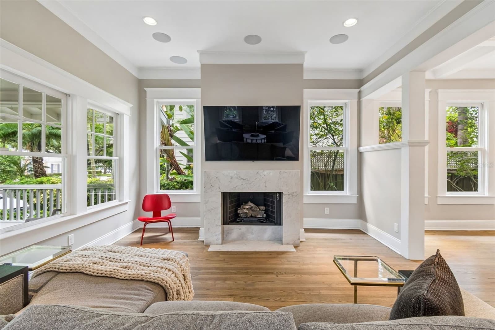 712 ORLEANS
