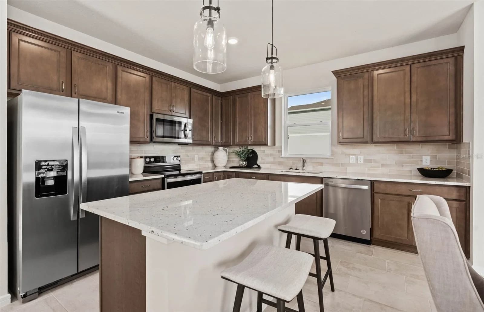 Photo 4 of 5514 FREESIA Drive