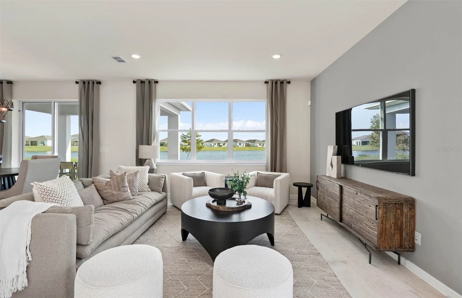 Photo 5 of 5514 FREESIA Drive