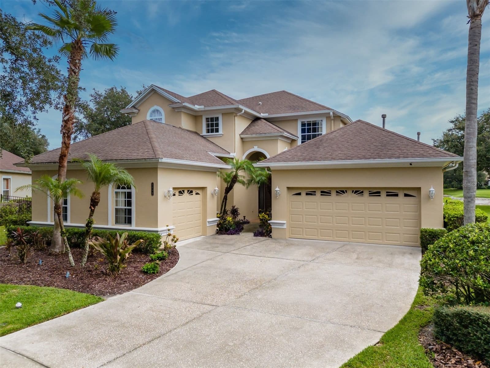 8016 CYPRESS CROSSING