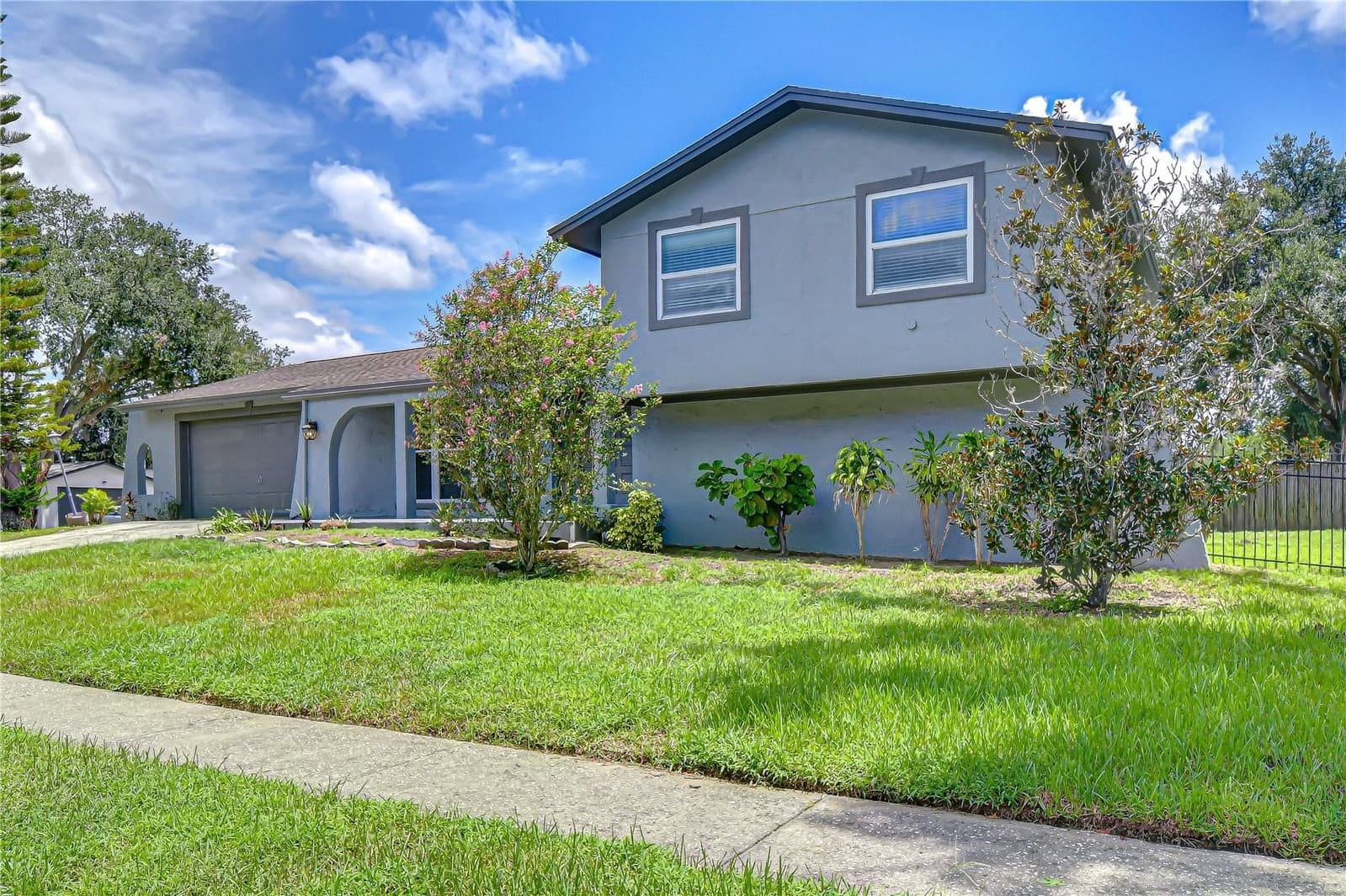 4723 SOUTHBREEZE