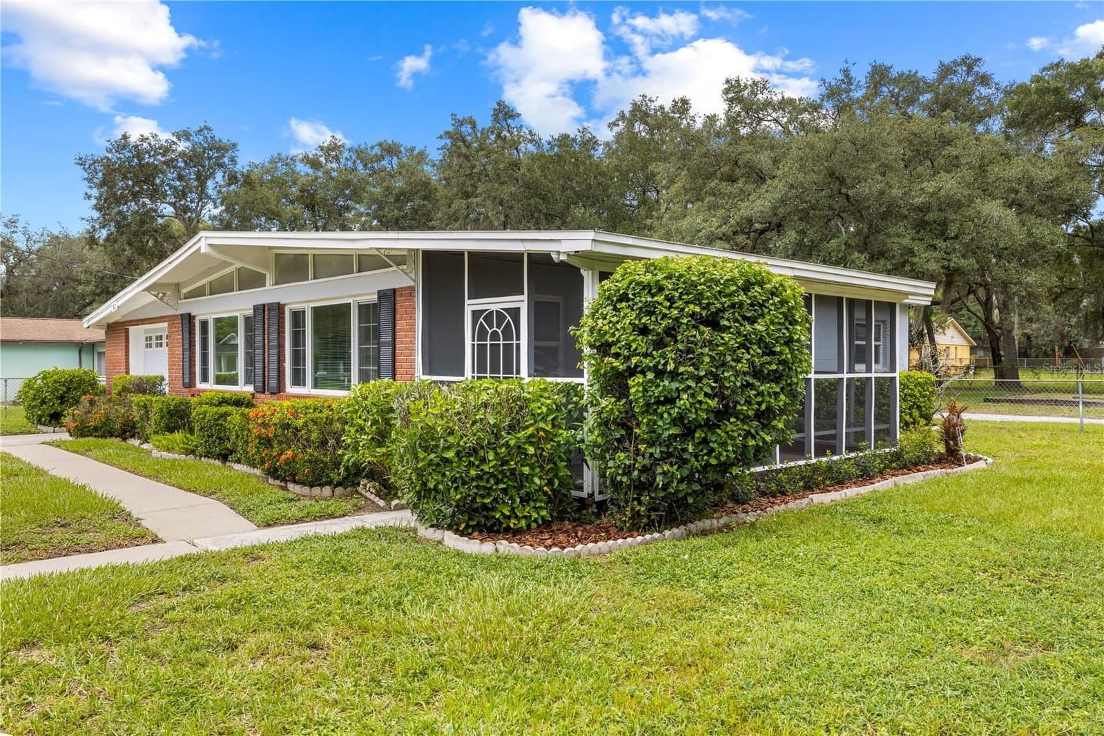 3622 LAMBRIGHT