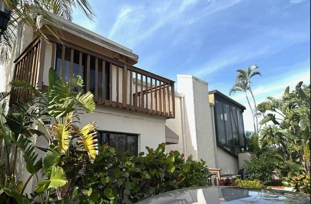 8720 COVE