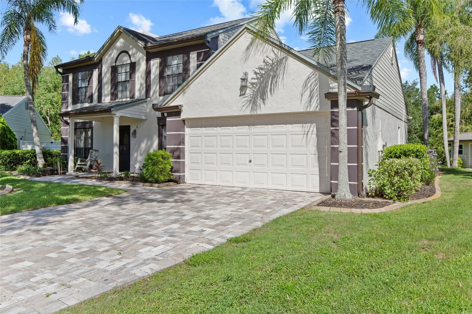Photo 4 of 16126 COUNTRY CROSSING