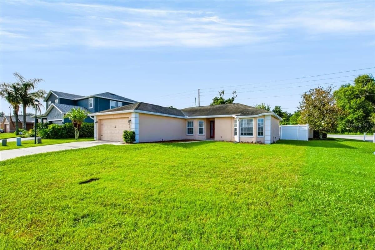 8810 PEBBLEBROOKE