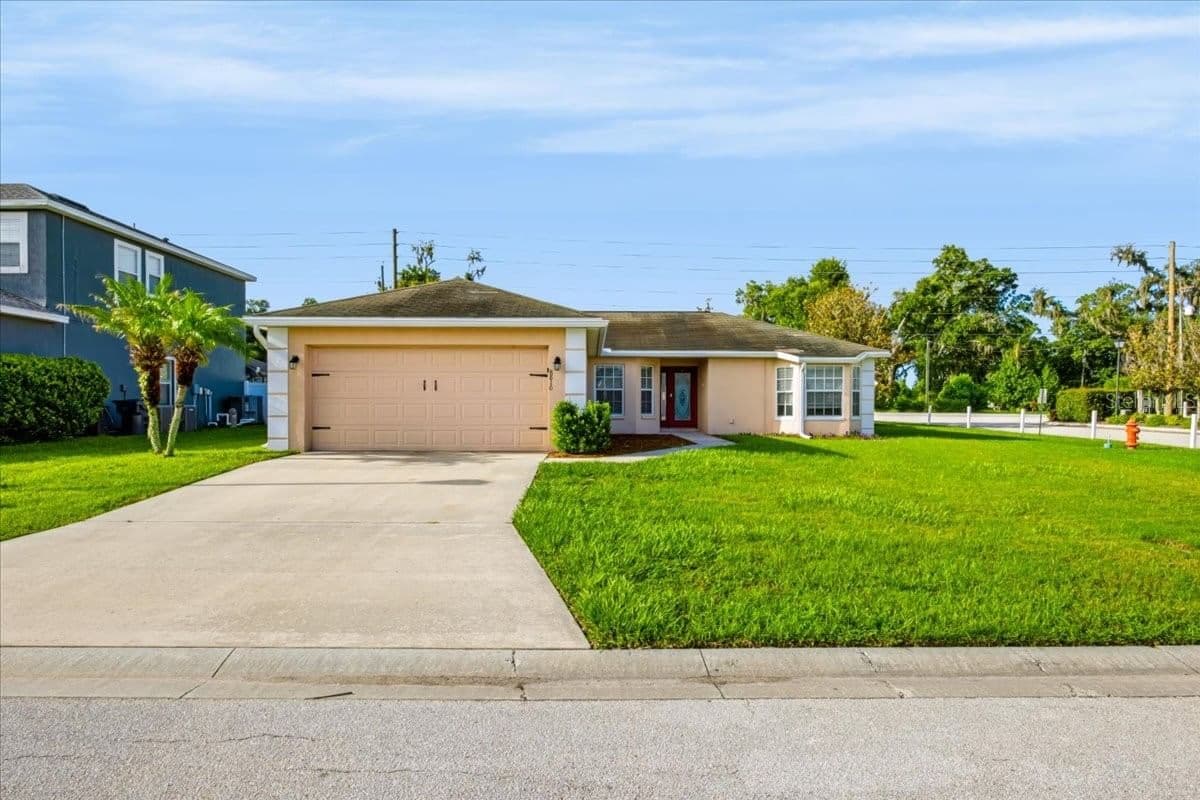 8810 PEBBLEBROOKE, Lakeland, FL