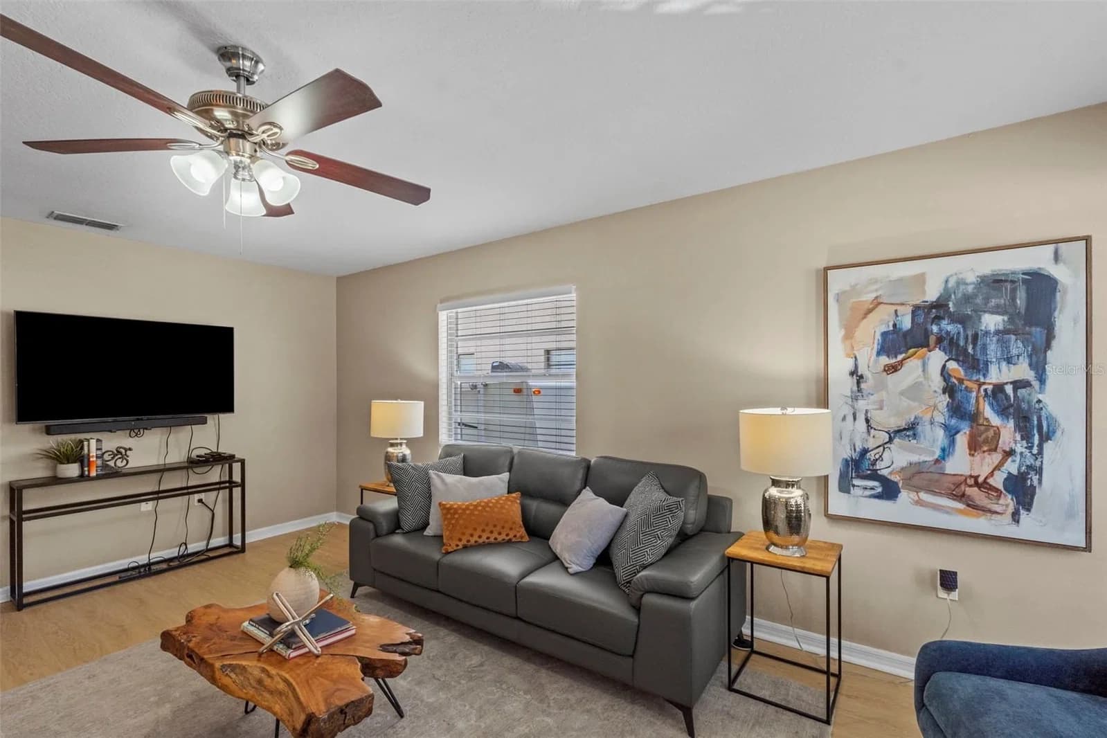 Photo 4 of 7610 SHERRILL Street