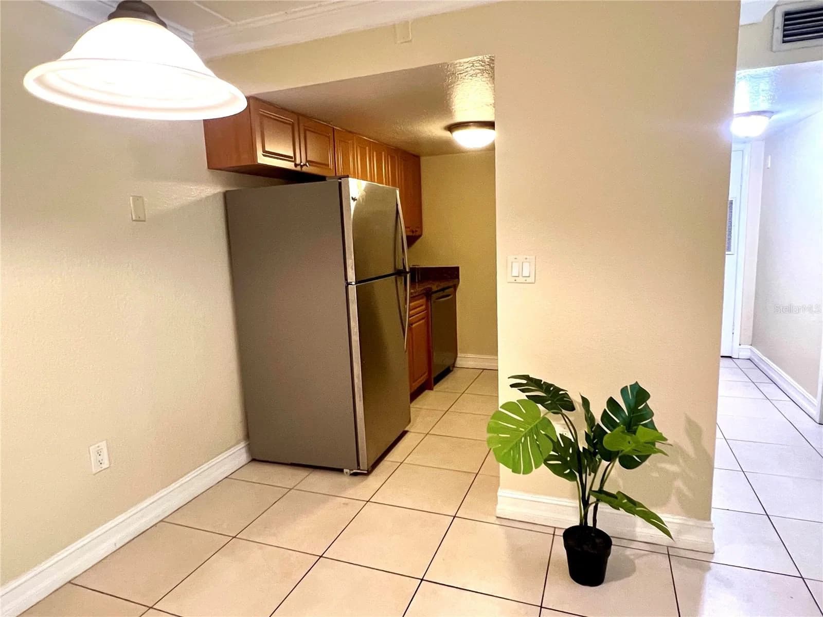 Photo 5 of 5221 BAYSHORE Boulevard #29