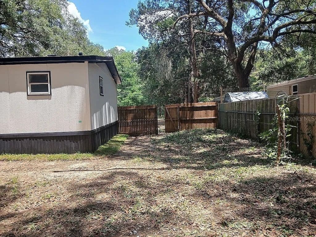 Photo 5 of 6626 NW 60 CT #9