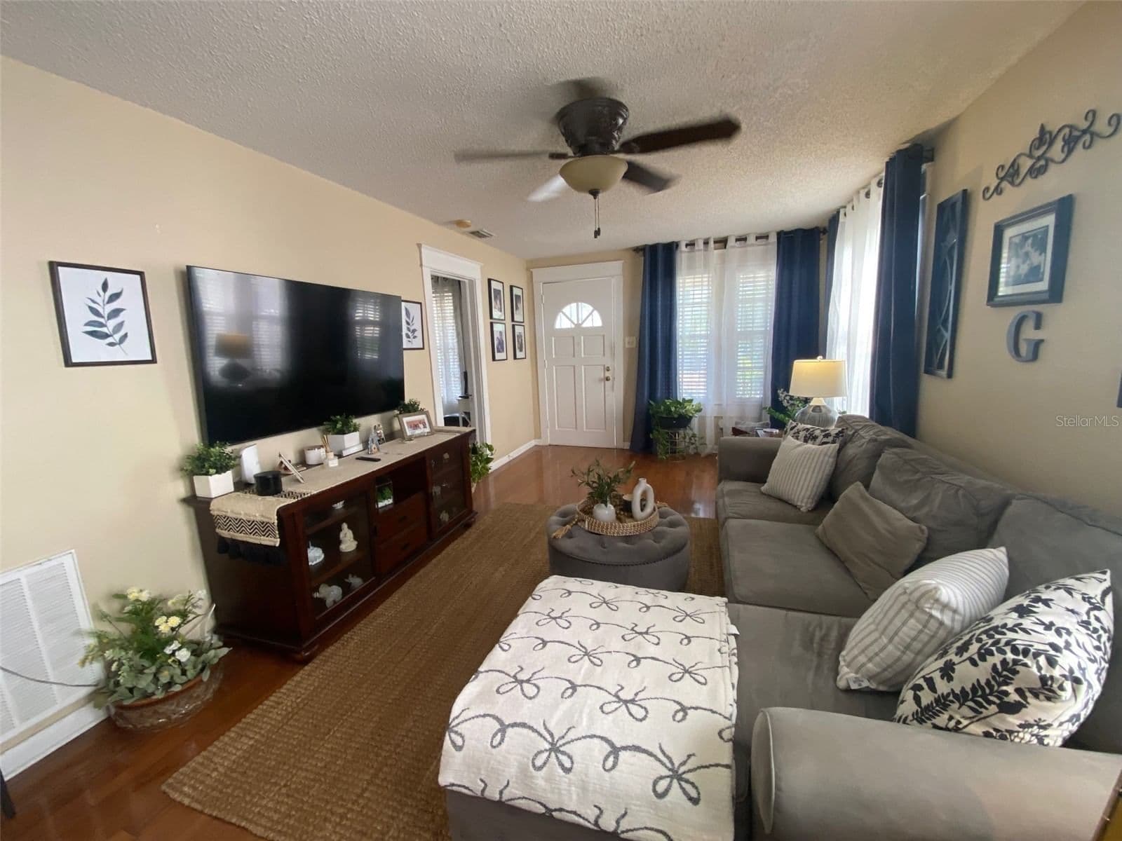 2711 FIG