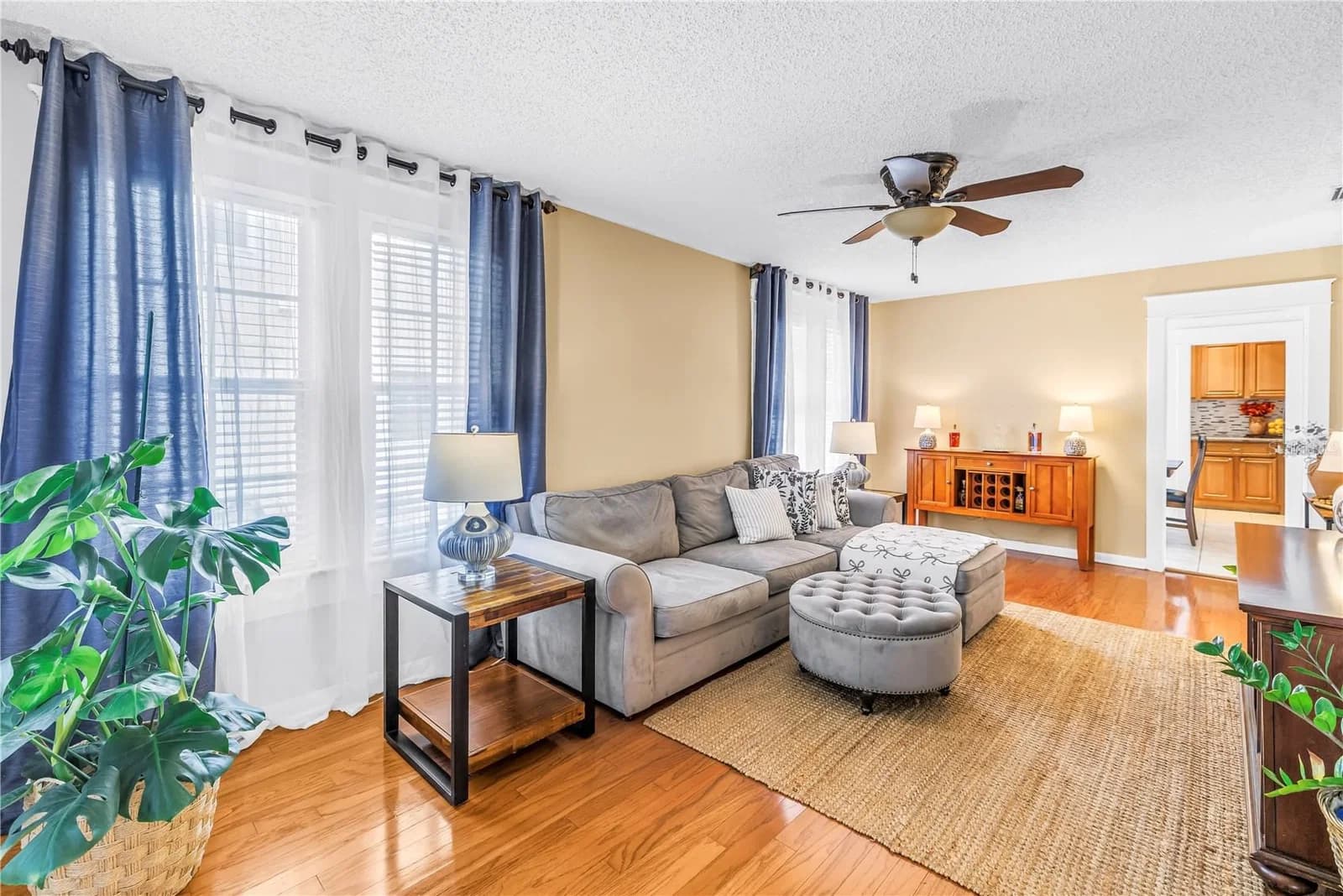 Photo 5 of 2711 FIG Street