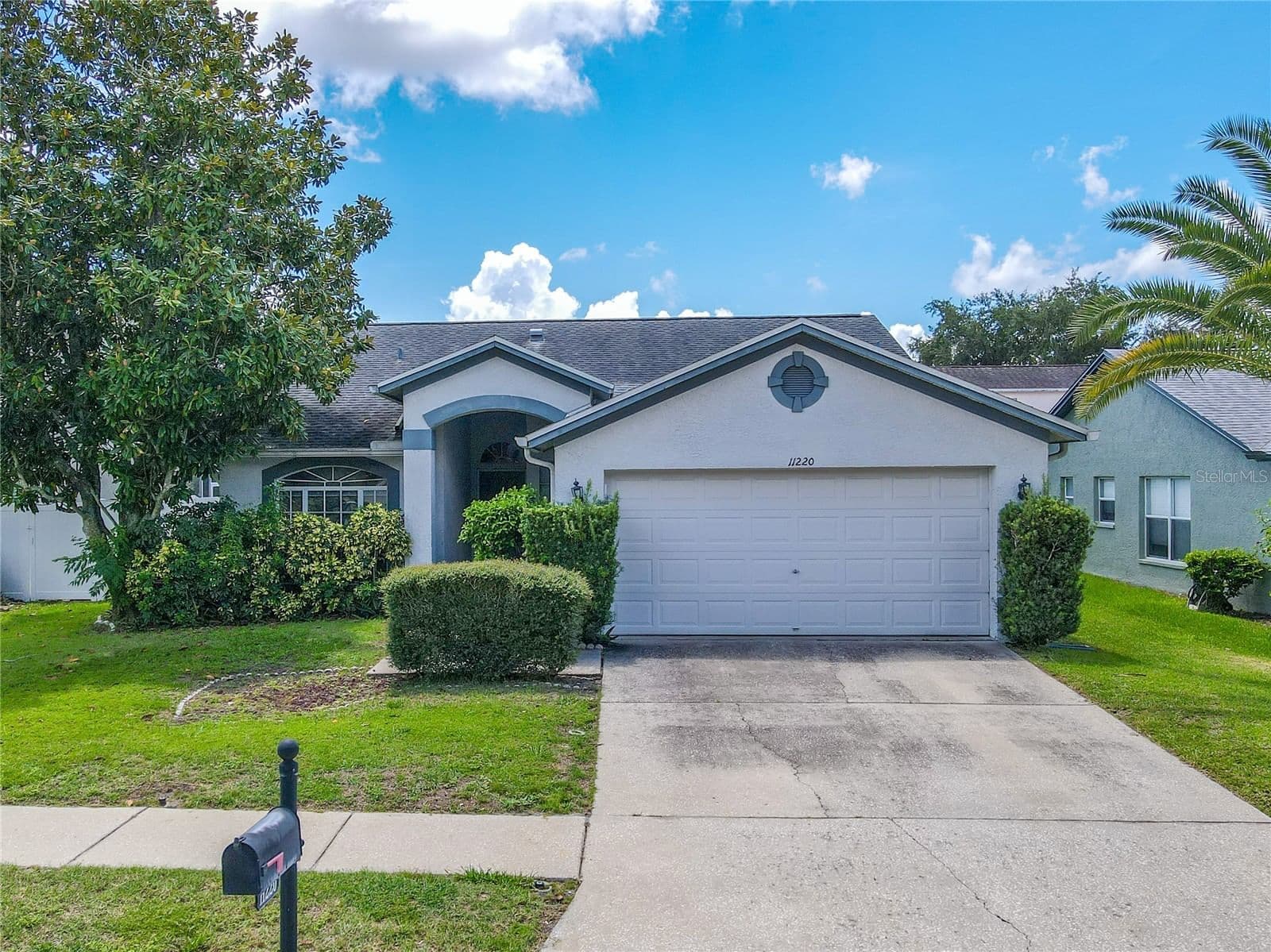 11220 CLAYRIDGE, Tampa, FL