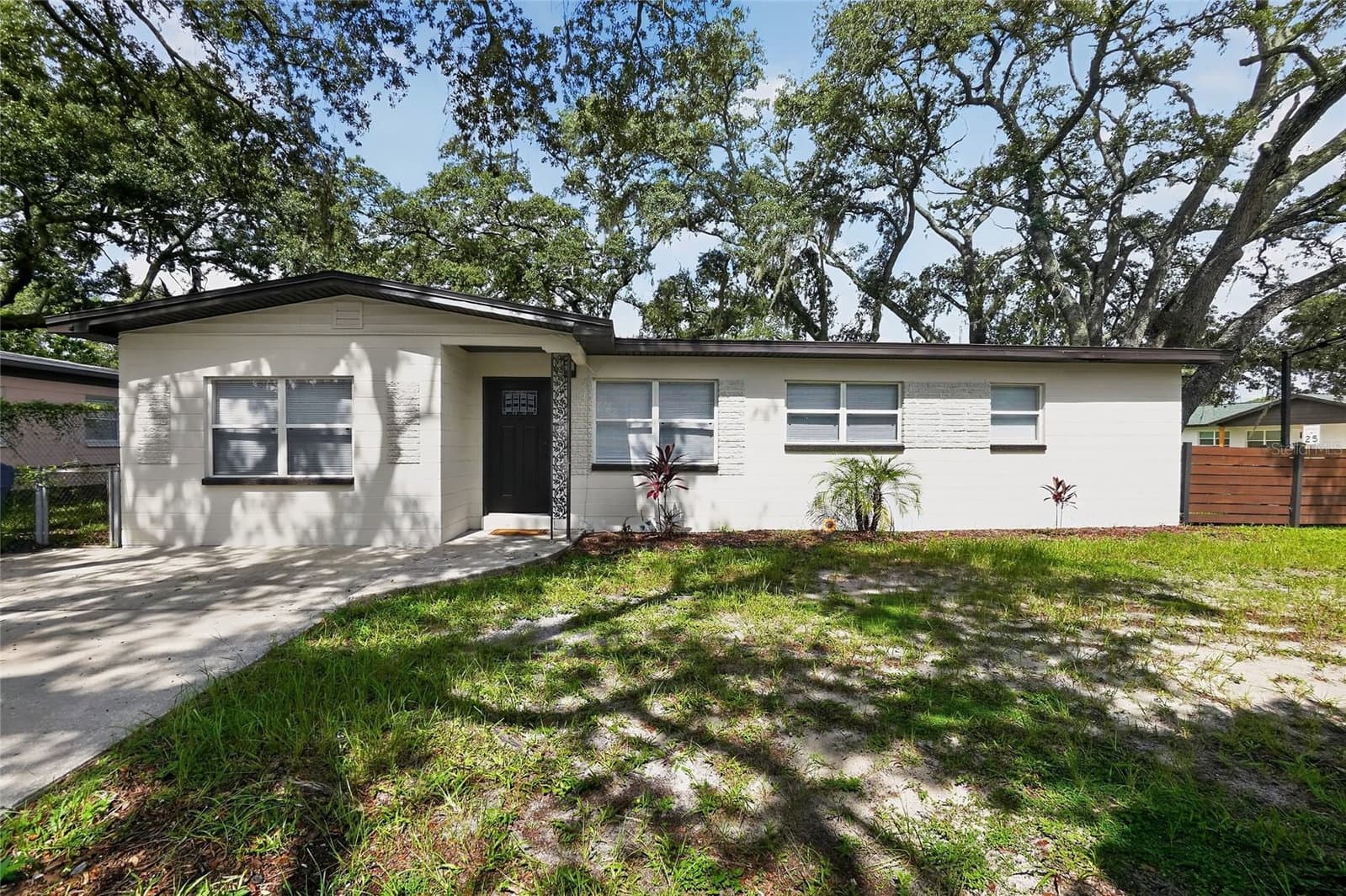 10420 22ND, Tampa, FL