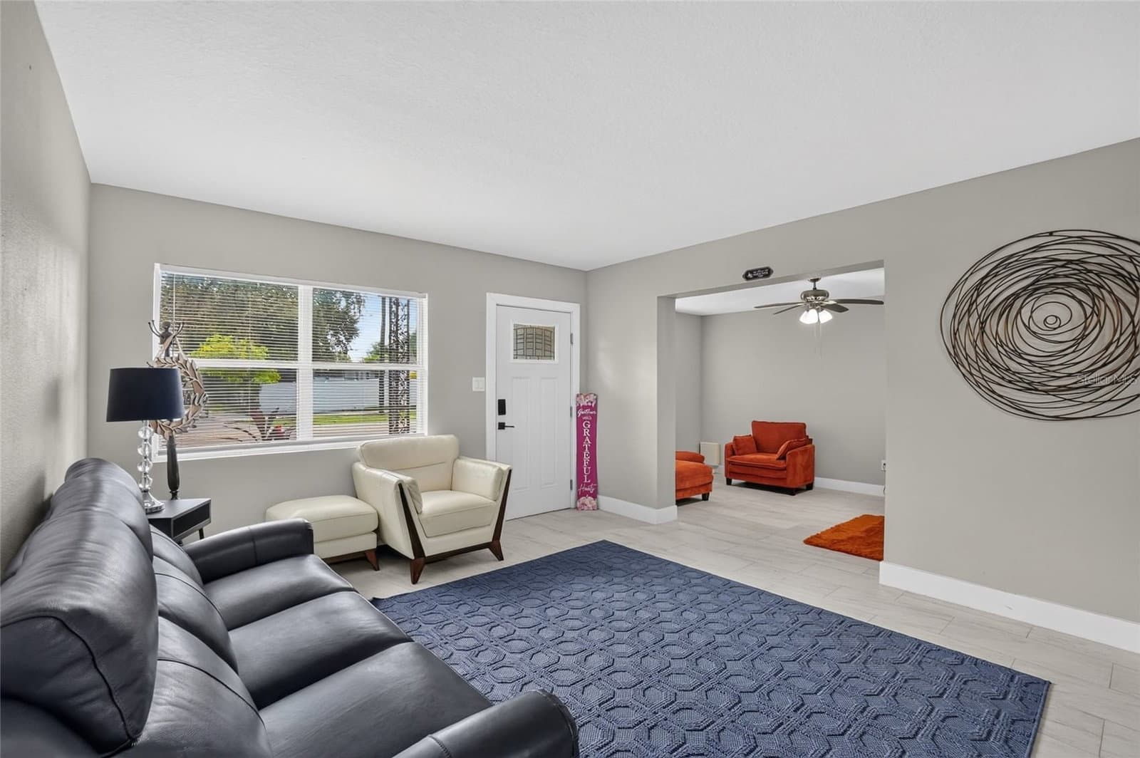 Photo 4 of 10420 22ND