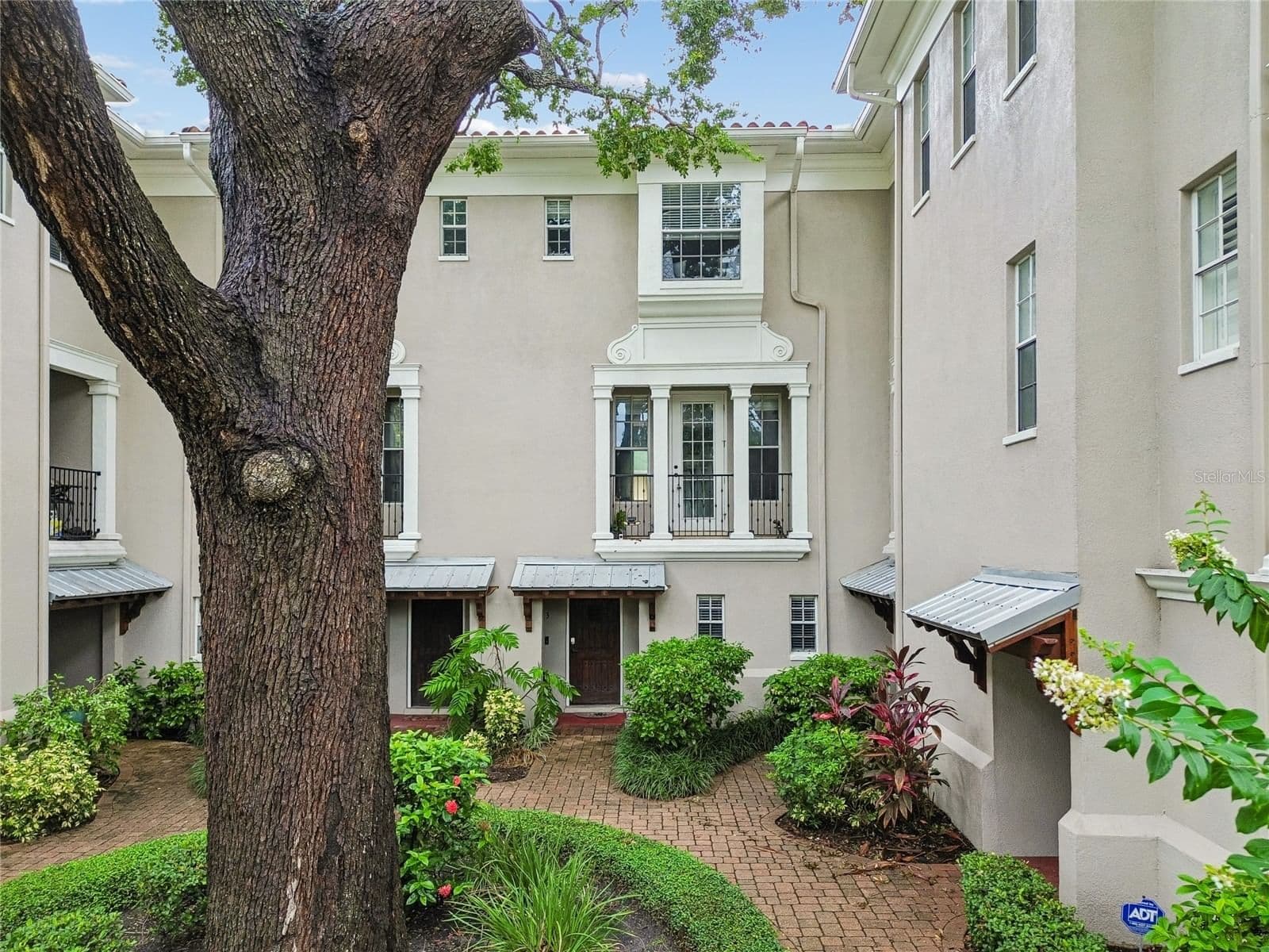 111 DELAWARE
