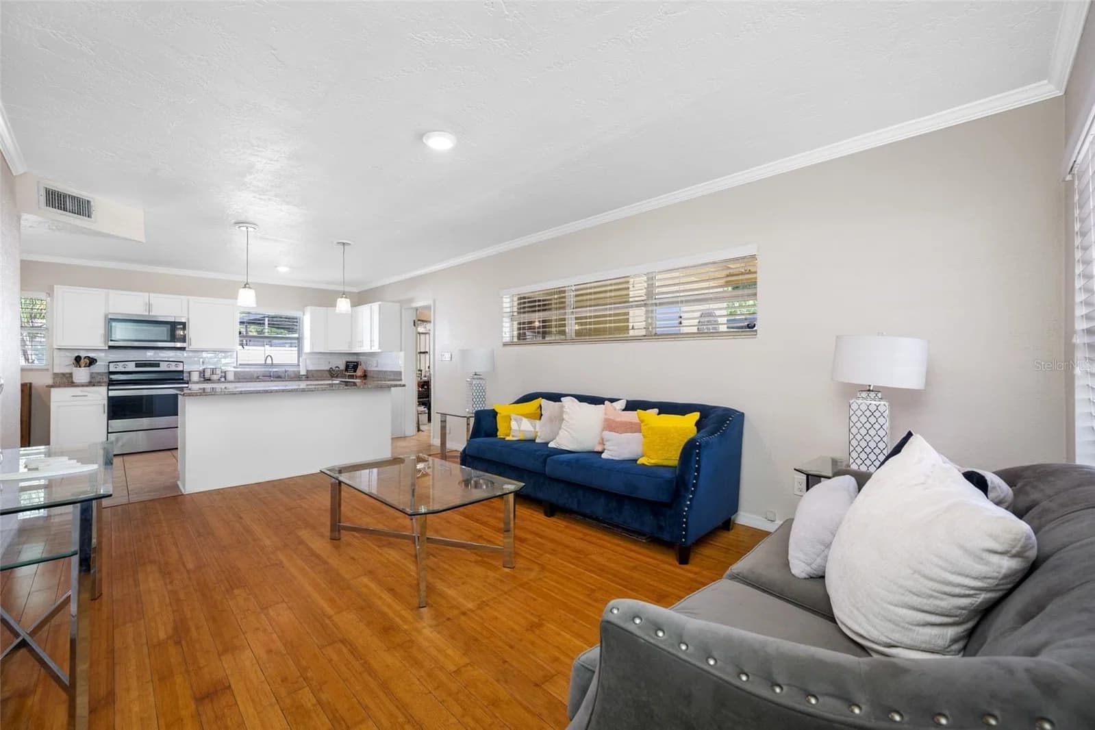 Photo 4 of 6410 WALTON Way