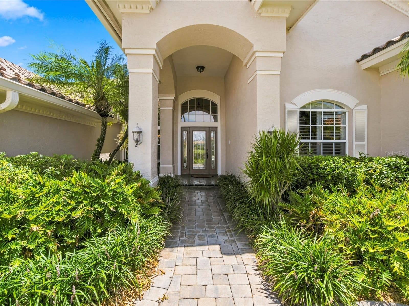 9802 MAKO Court