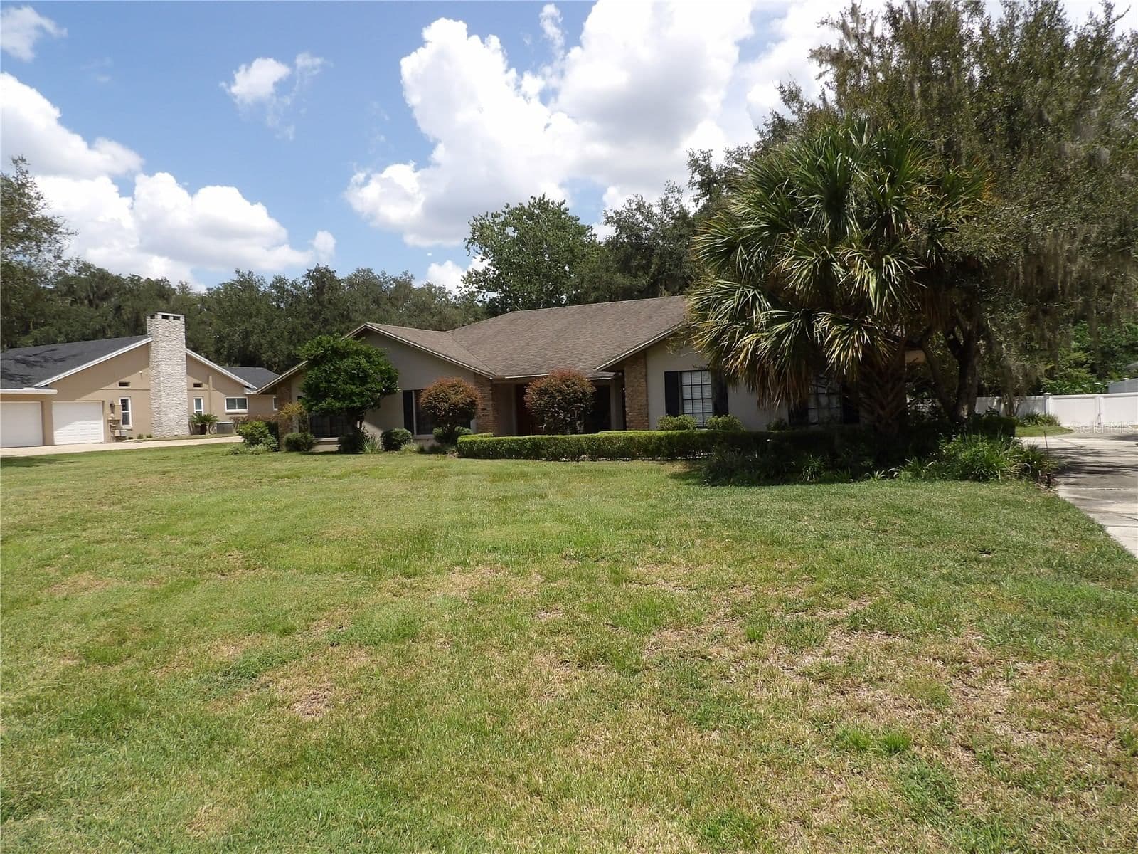 6282 E FORESTWOOD Drive