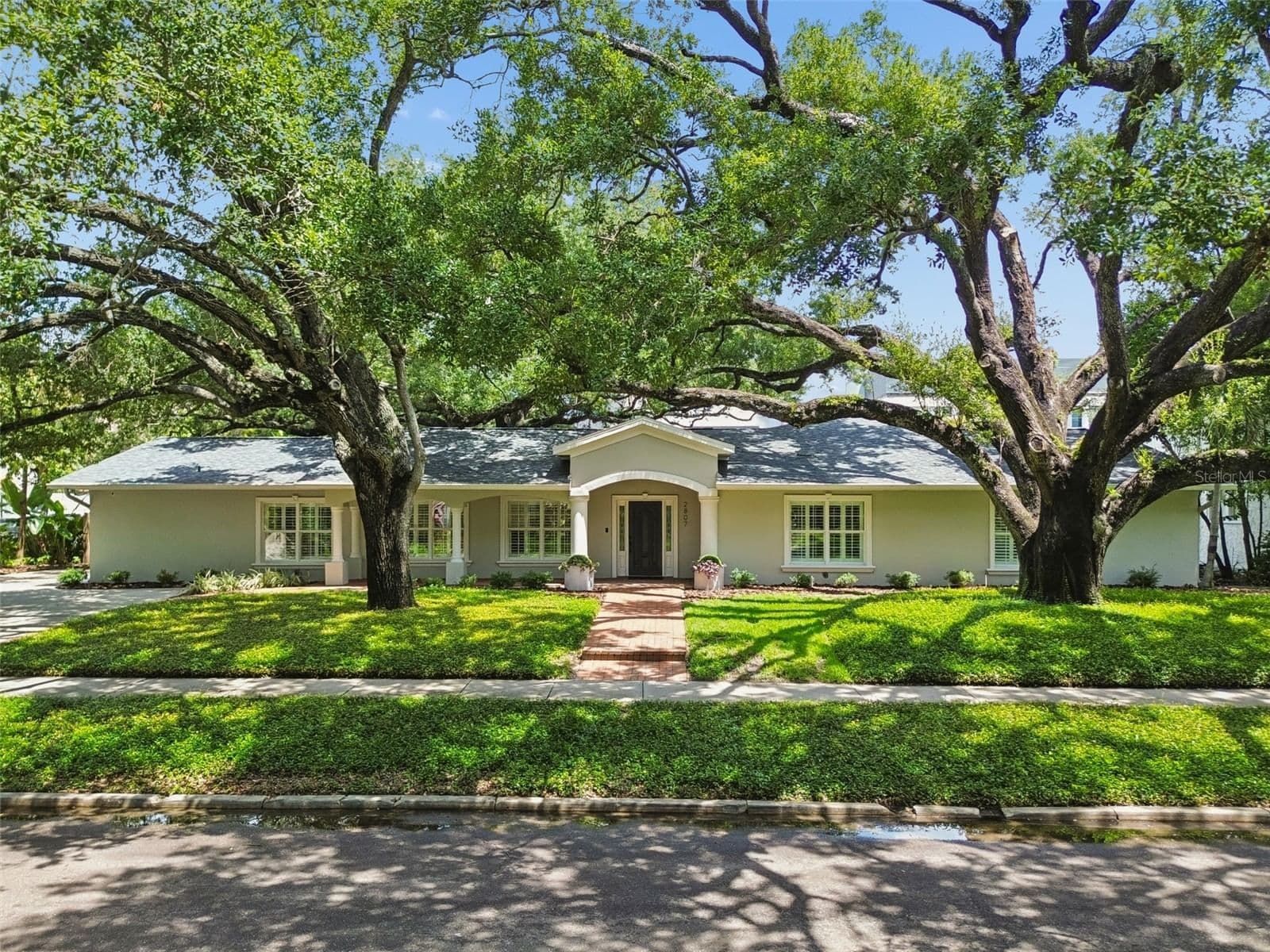 2807 FOUNTAIN Boulevard