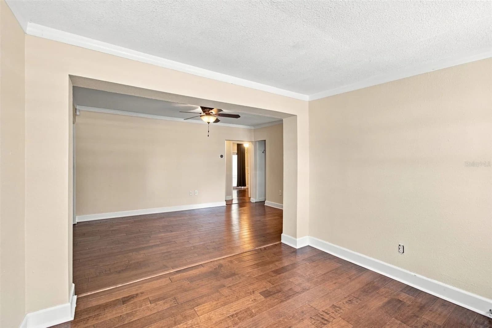 Photo 4 of 805 BRADDOCK Street