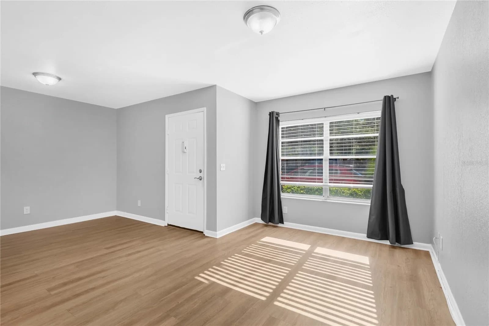 Photo 5 of 5440 S MACDILL AVE #3C