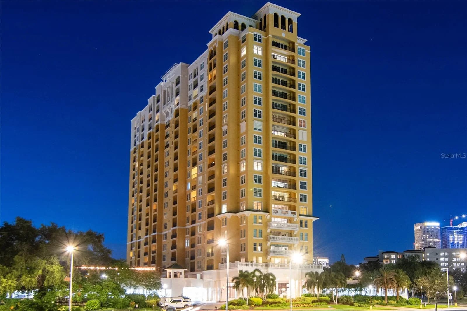 345 BAYSHORE Boulevard #808