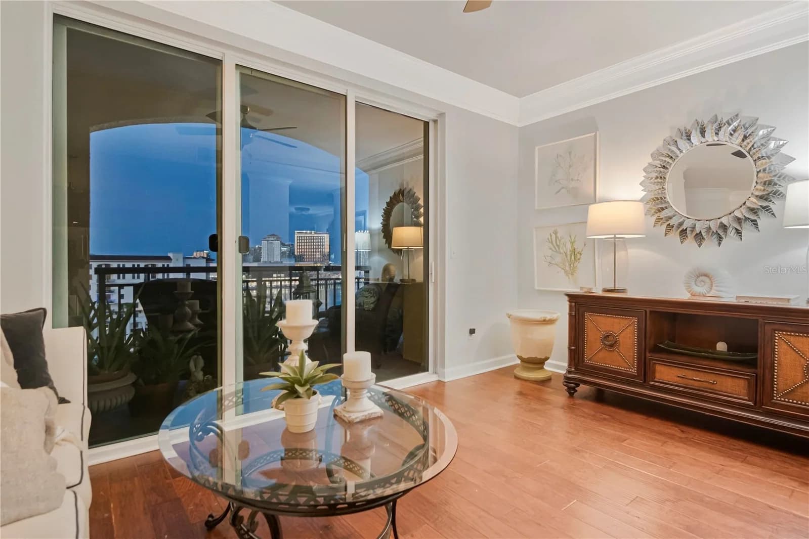Photo 4 of 345 BAYSHORE Boulevard #808