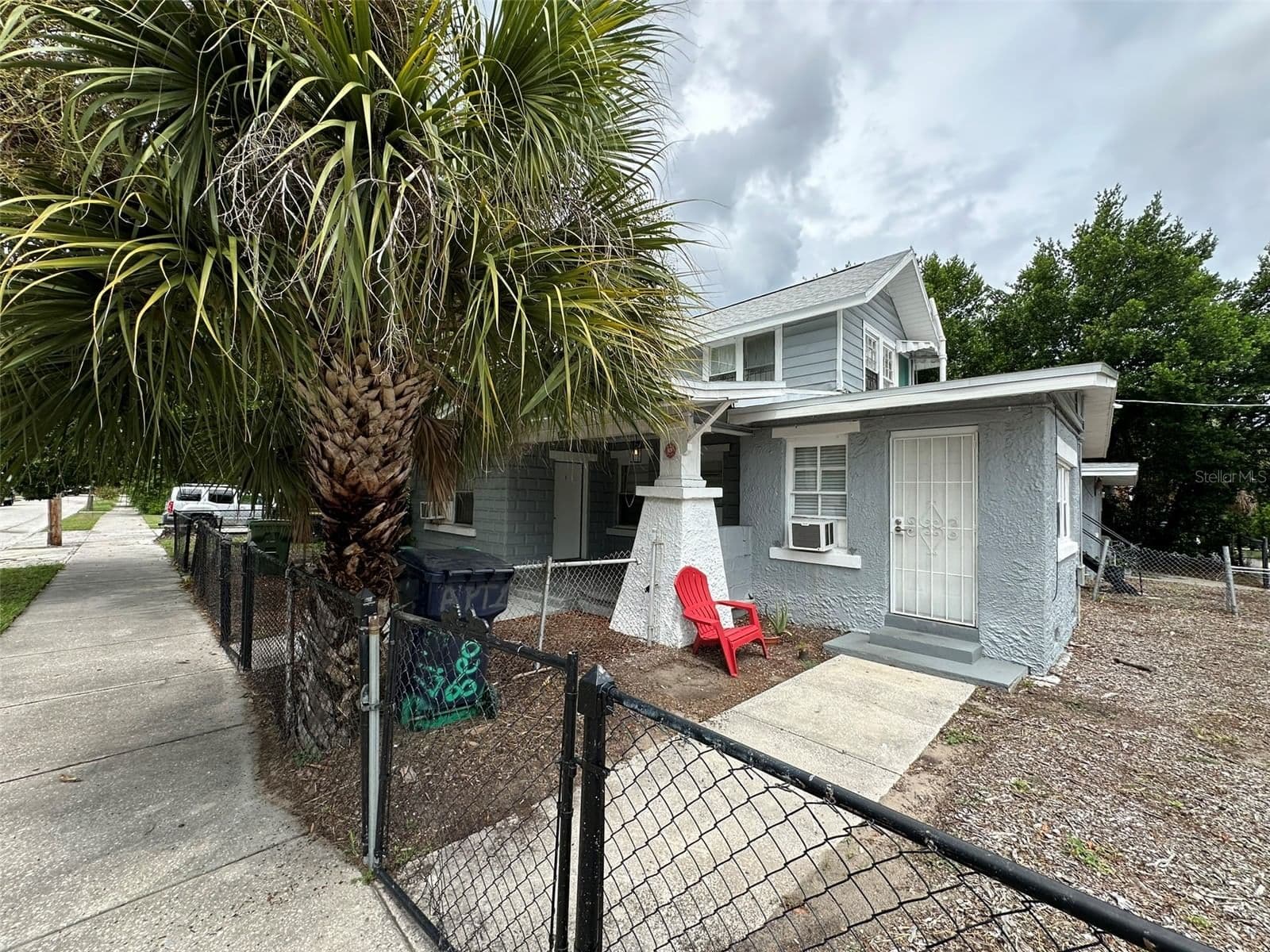 Photo 4 of 1028 E 17TH AVE
