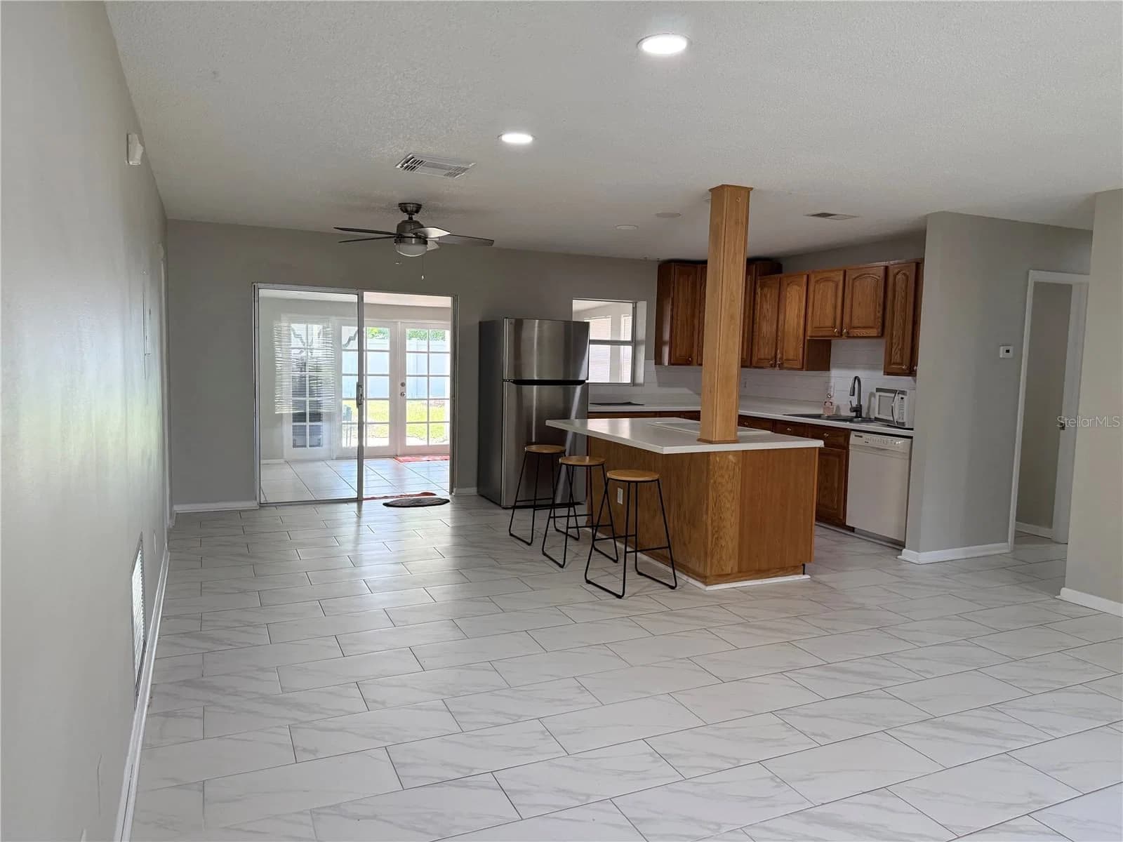 8209 VASSAR Circle