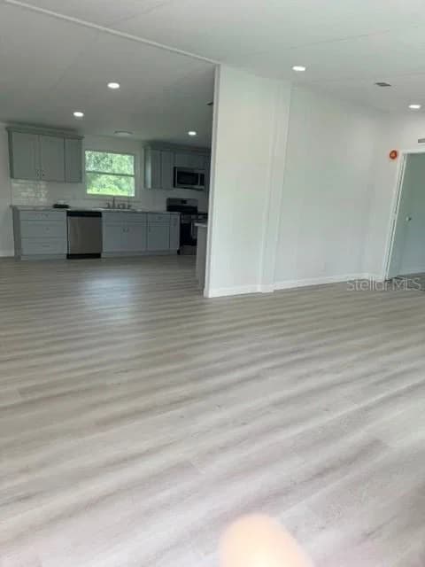 Photo 5 of 5118 BENNETT Drive