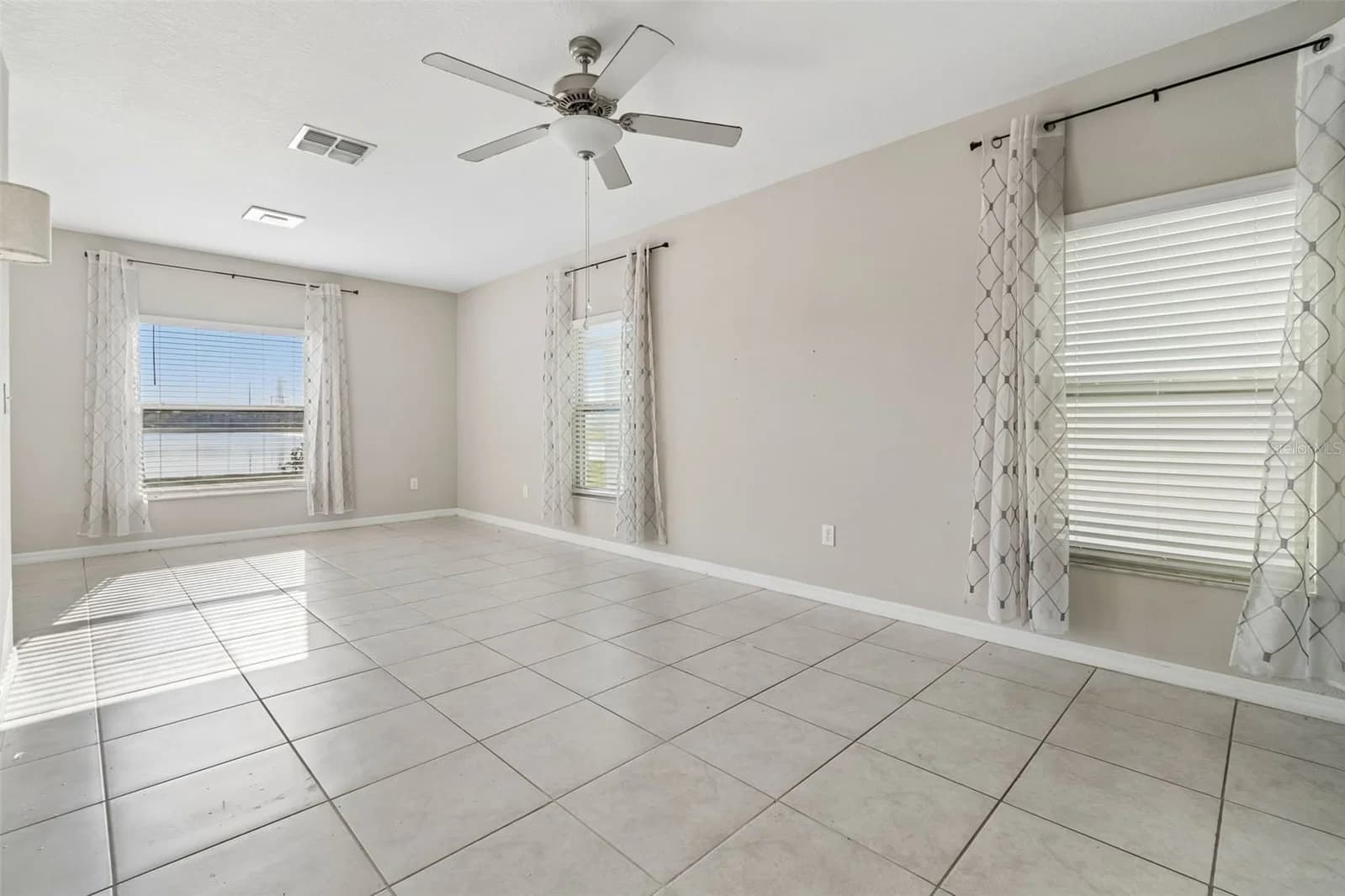Photo 5 of 4410 SUMMER SAVORY Street