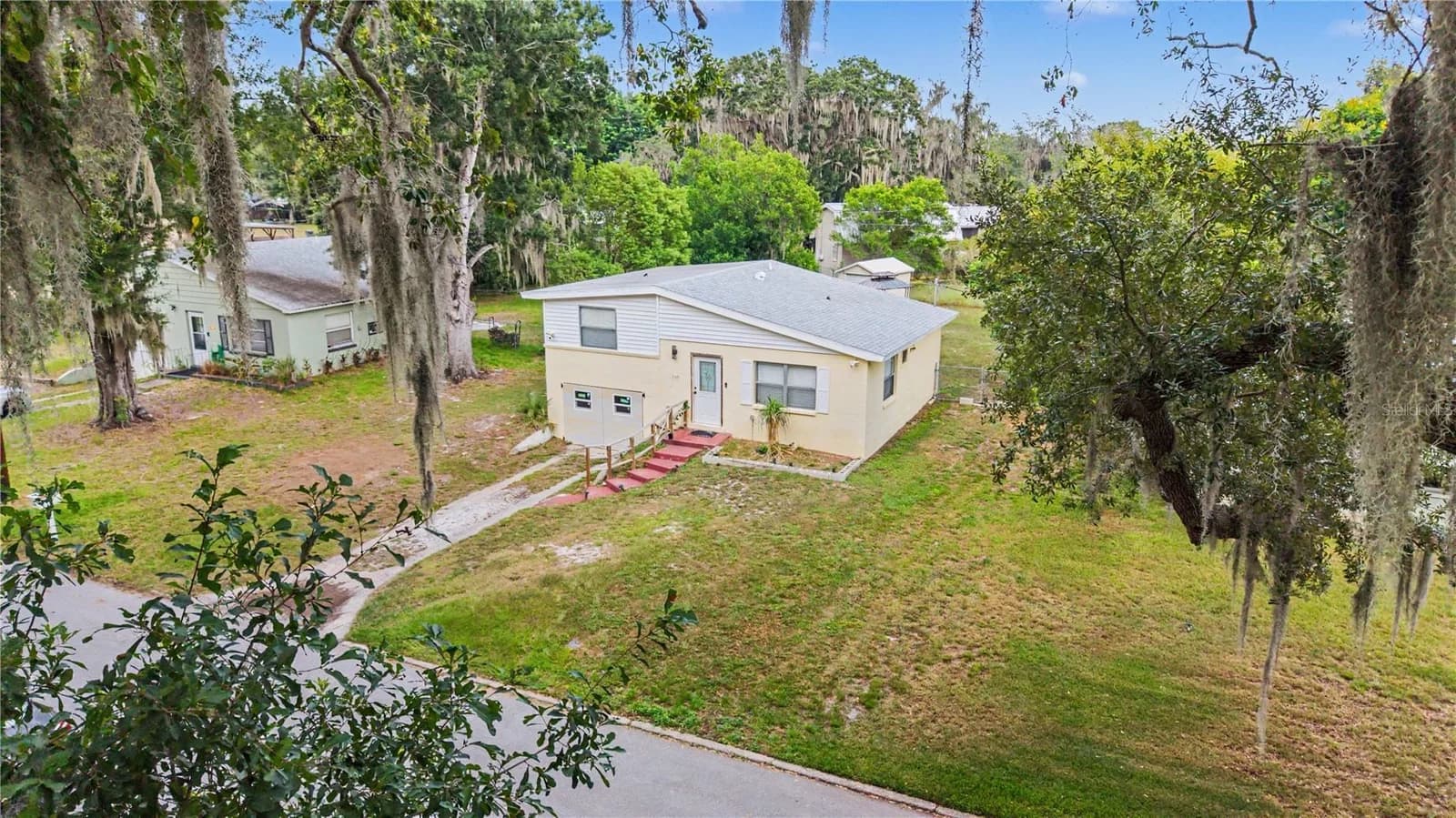 305 CORDOVA Road