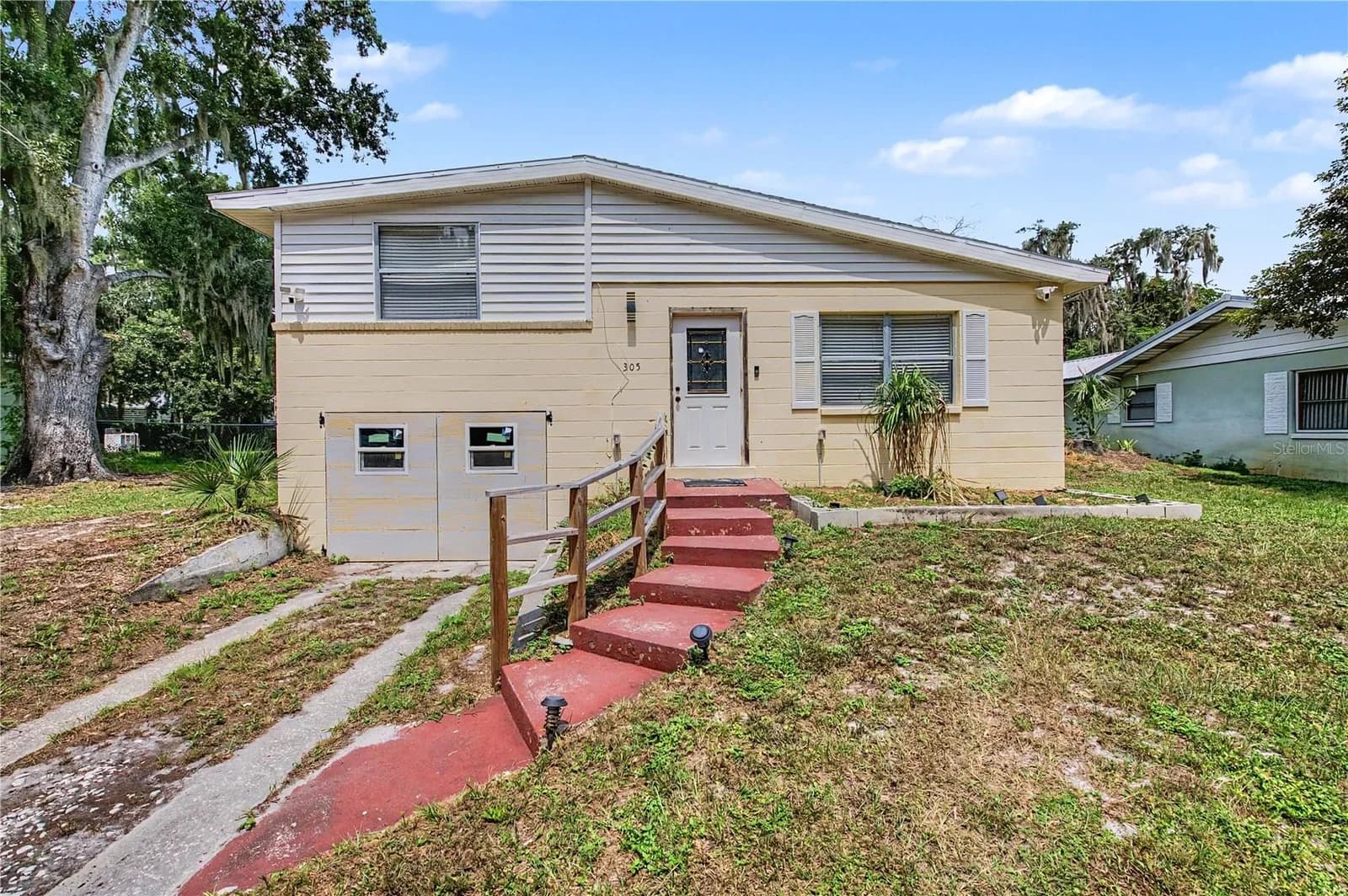 305 CORDOVA Road