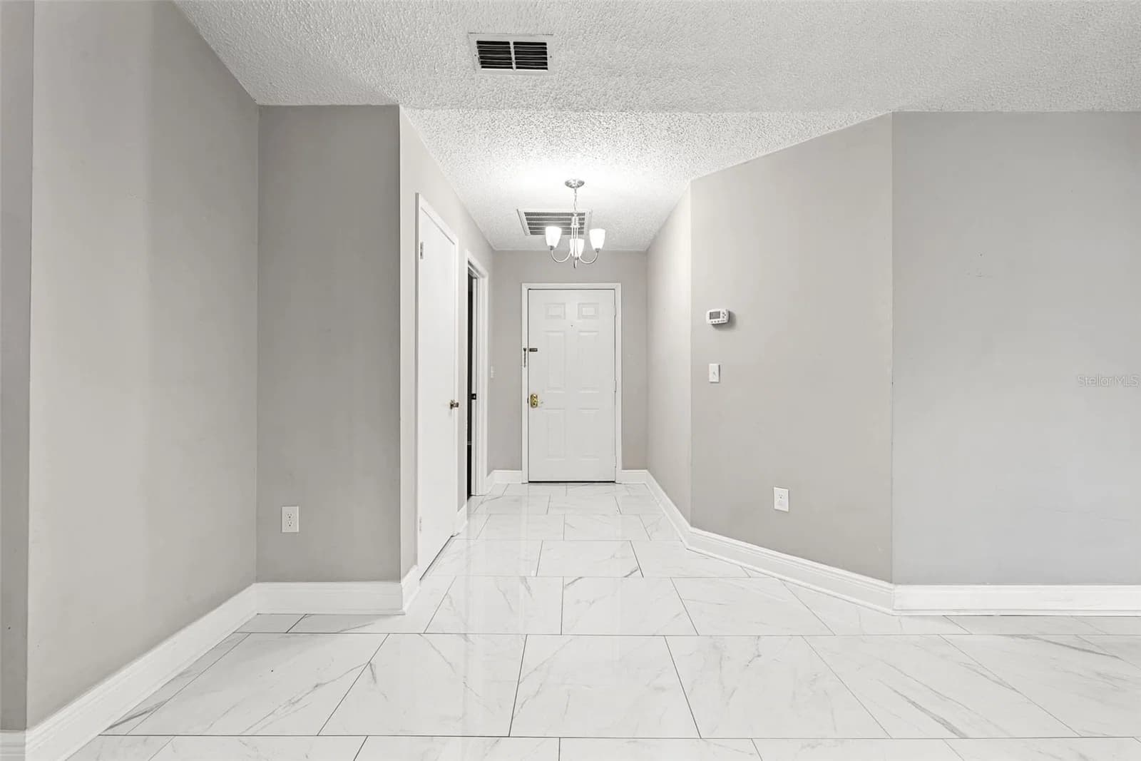 3878 FEATHER Drive