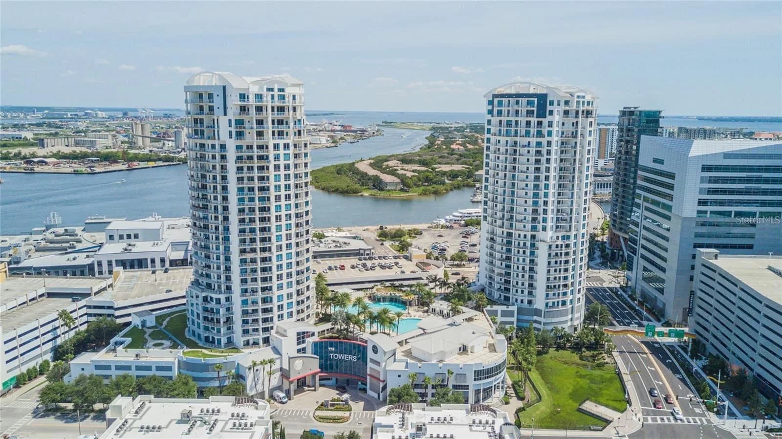 1209 CUMBERLAND, Tampa, FL