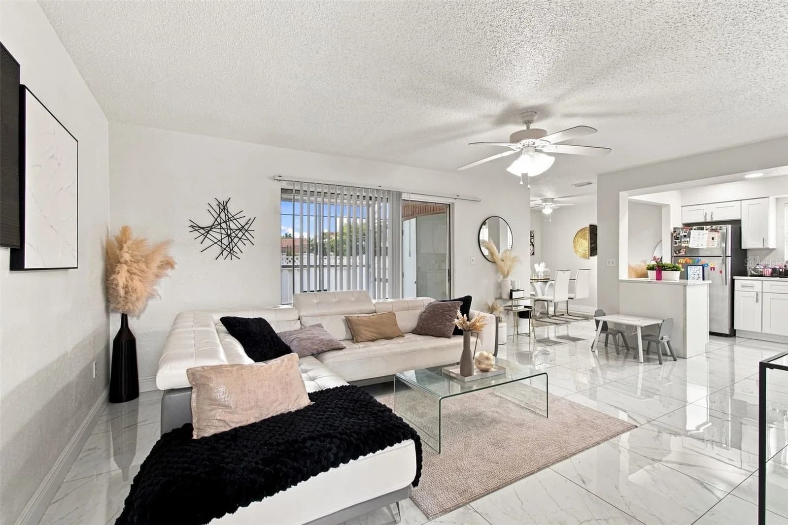Photo 5 of 7210 MANHATTAN Avenue #1014