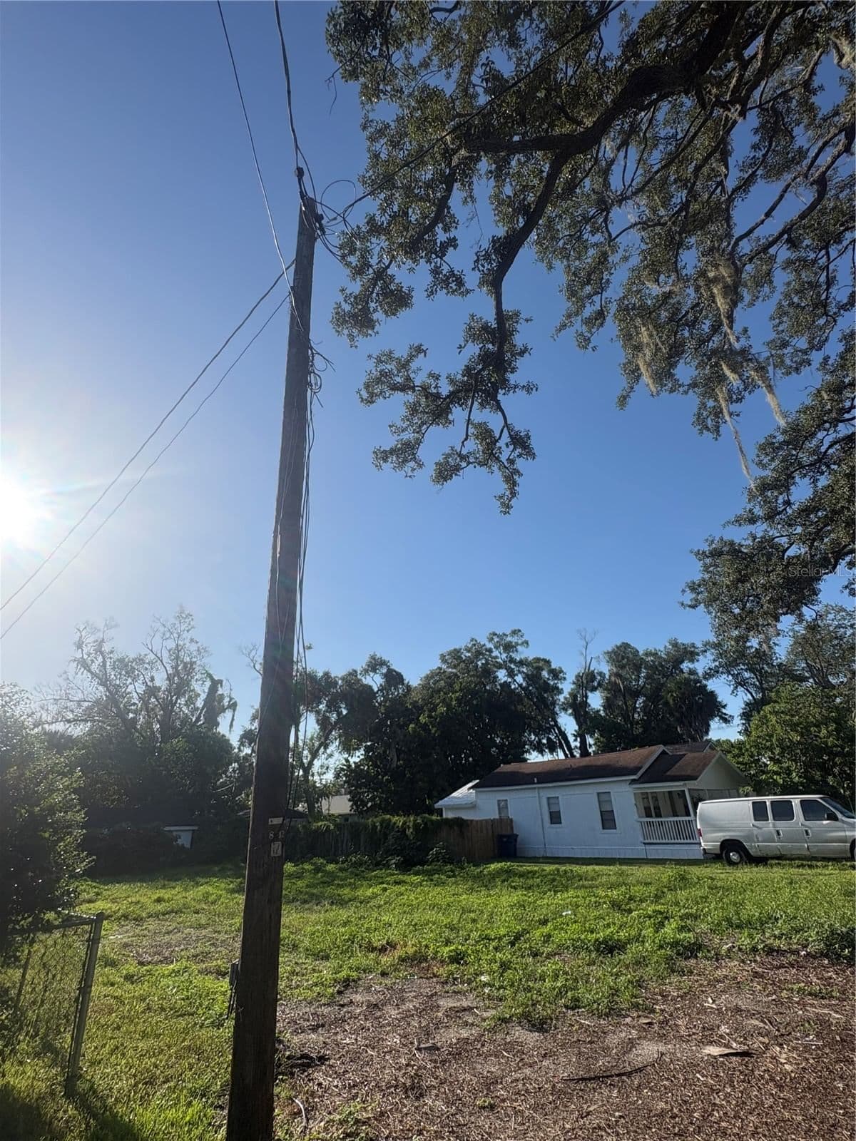 Photo 4 of 8312 KLONDYKE Street