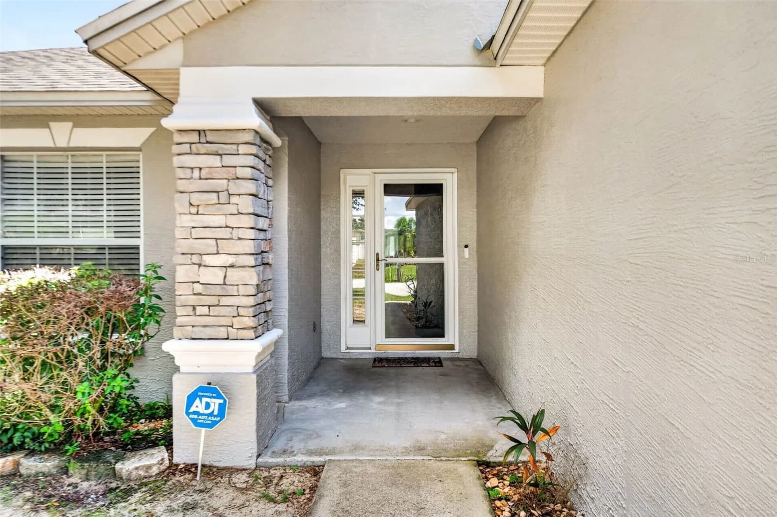 7524 JESSAMINE Drive