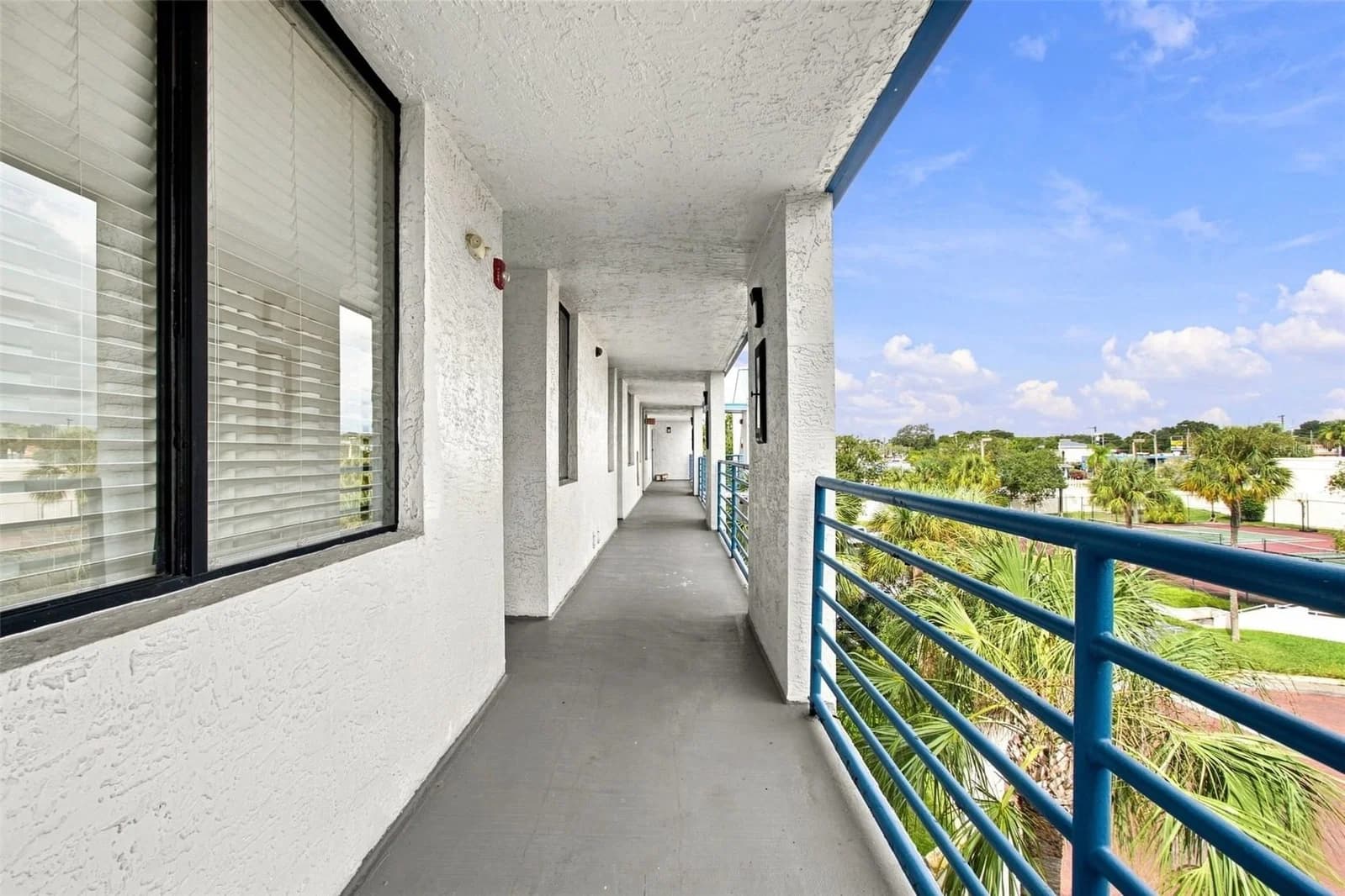 Photo 4 of 2424 TAMPA BAY Boulevard #L404
