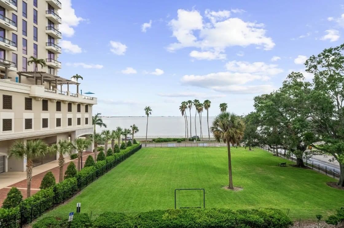 2109 BAYSHORE, Tampa, FL