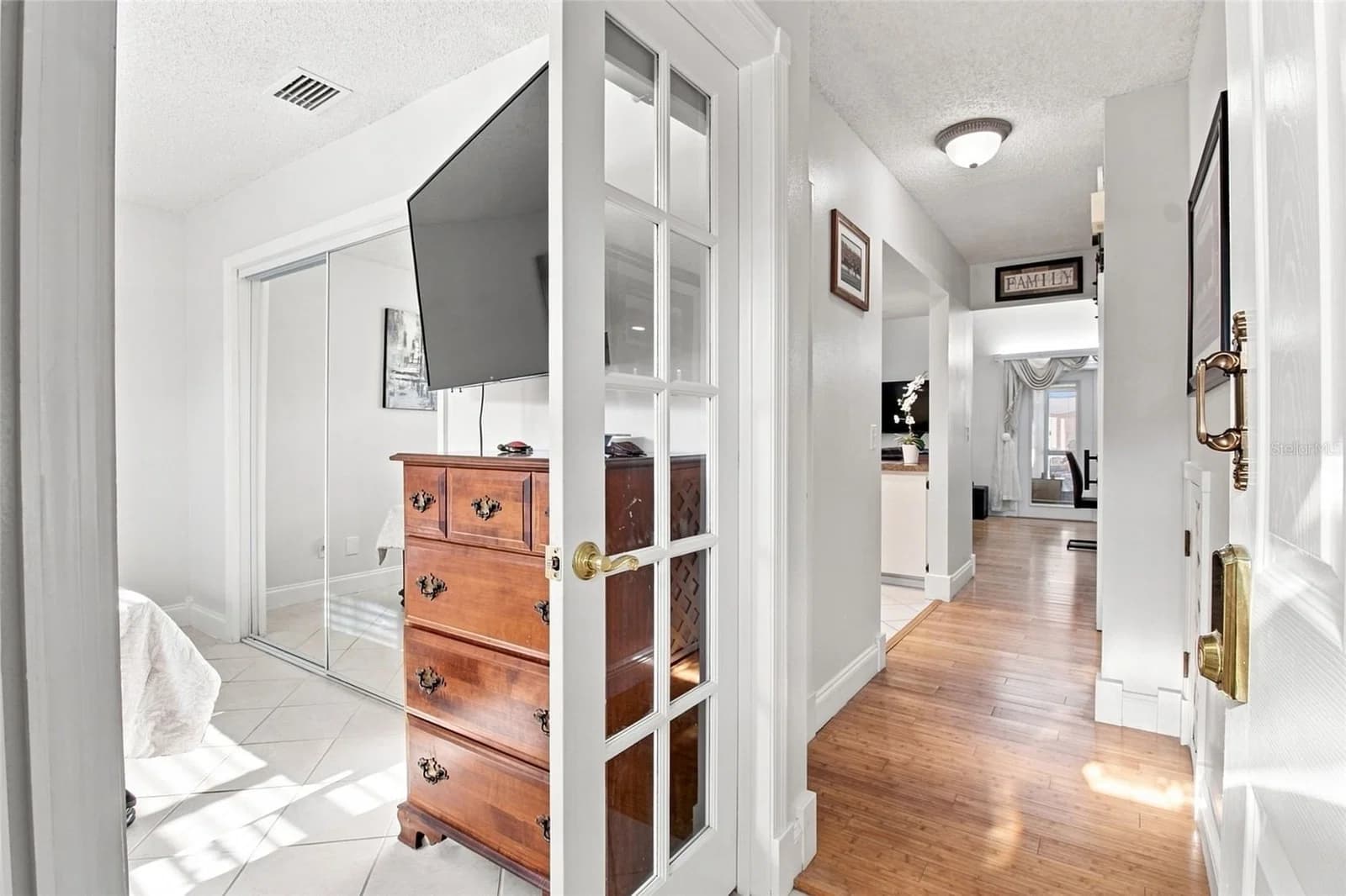 Photo 5 of 5304 BRADBURY Court