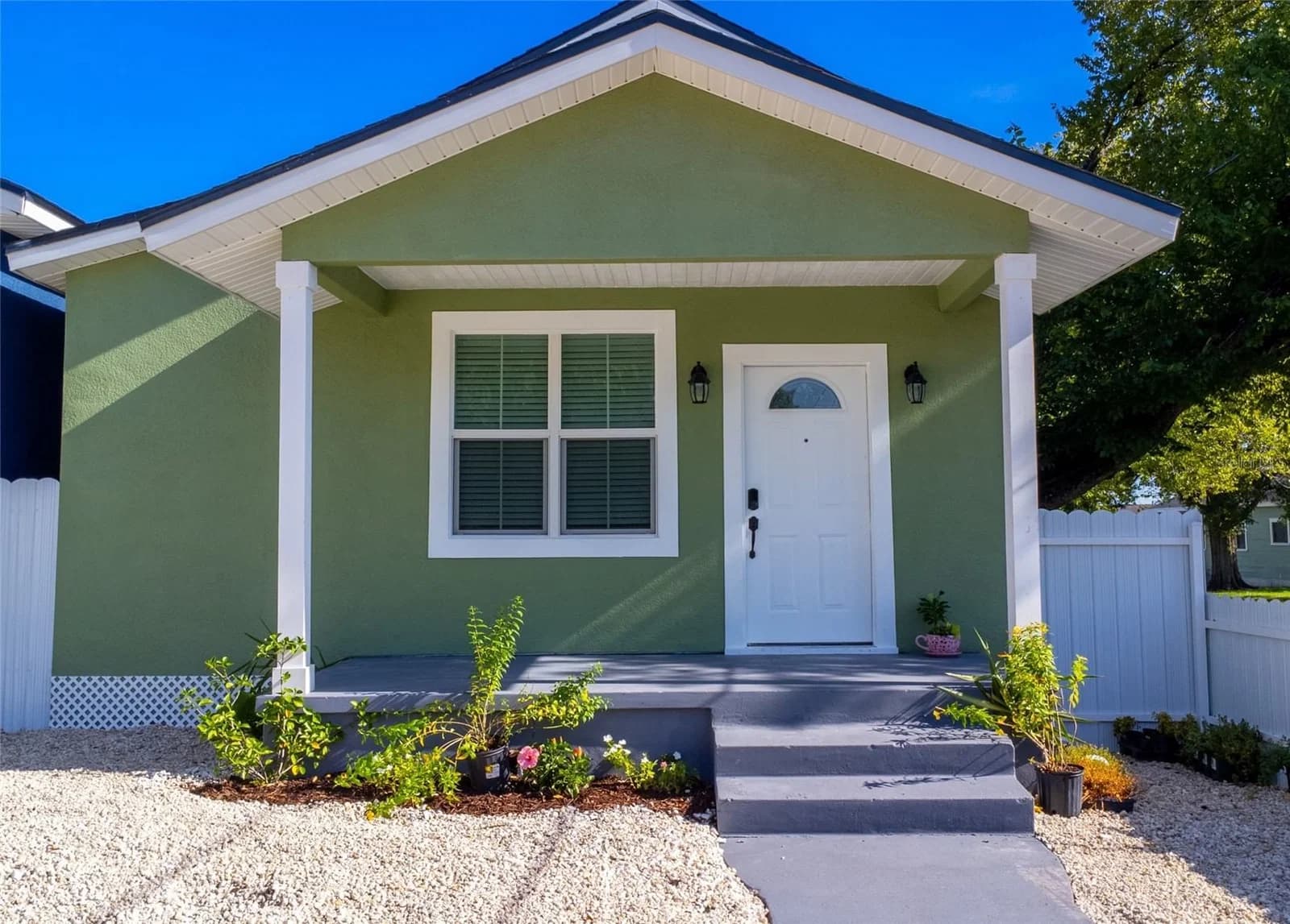 2601 SAINT CONRAD, Tampa, FL