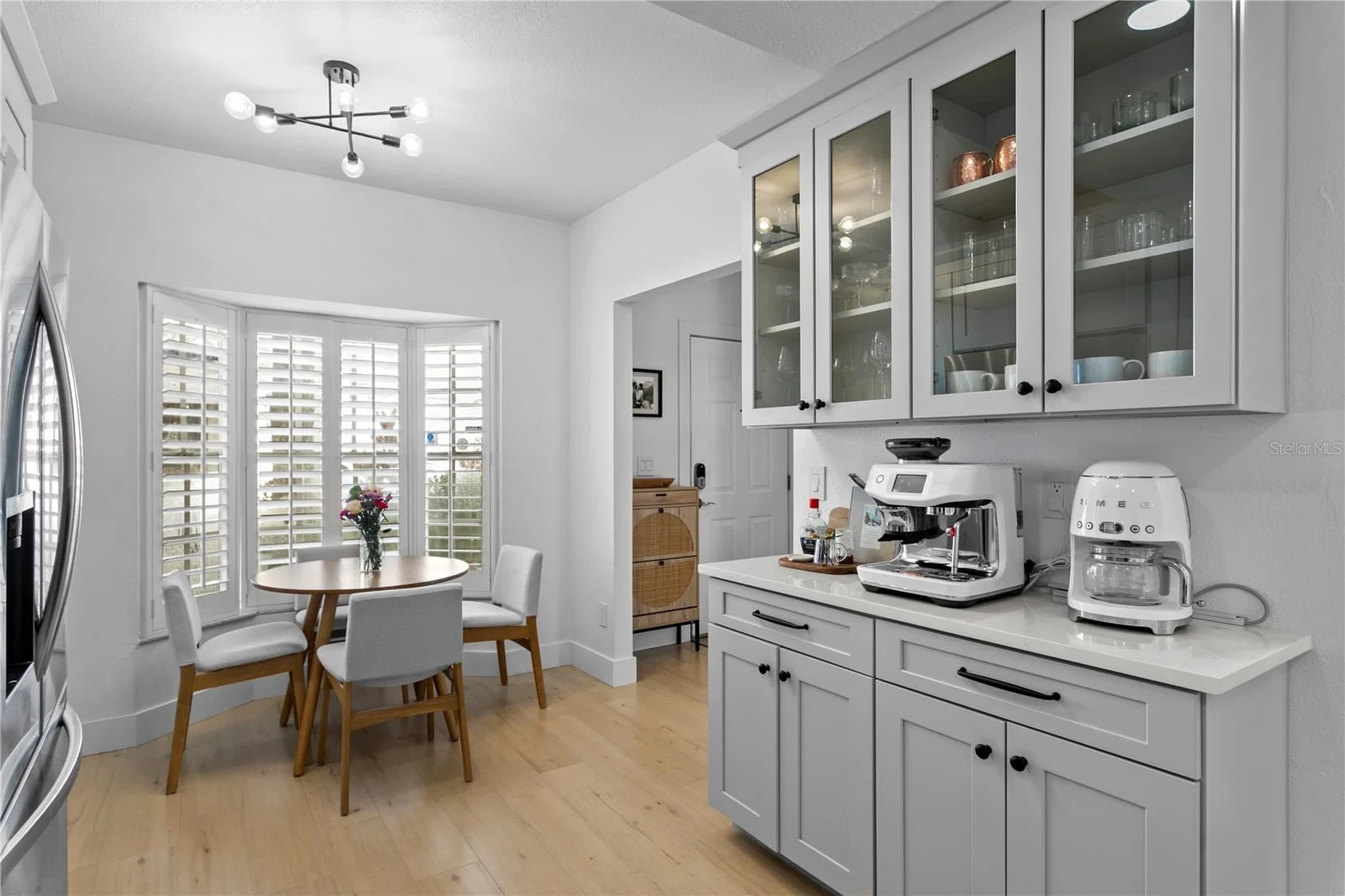 Photo 4 of 409 AUDUBON Avenue #2