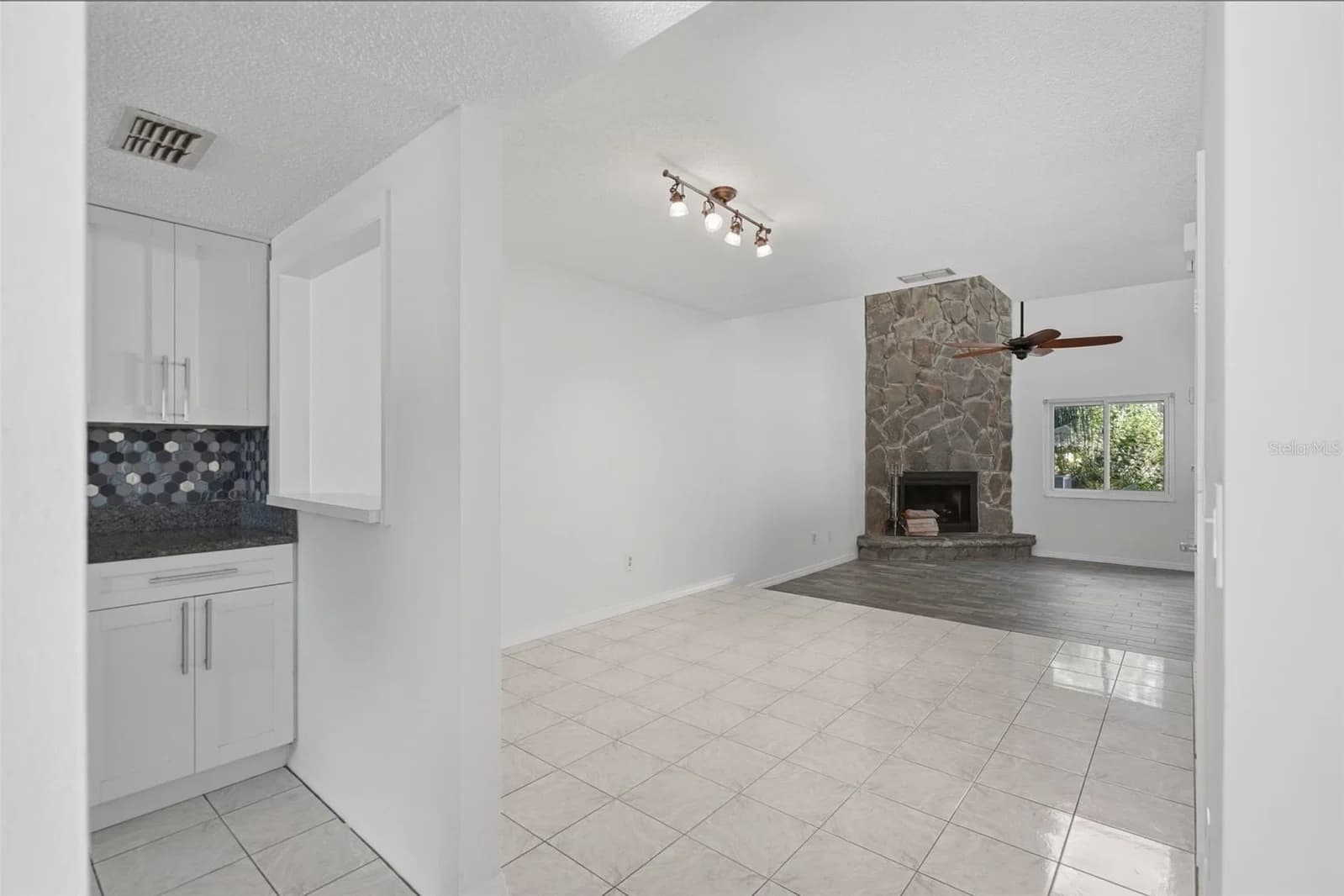 Photo 5 of 5824 IDLE FOREST Place