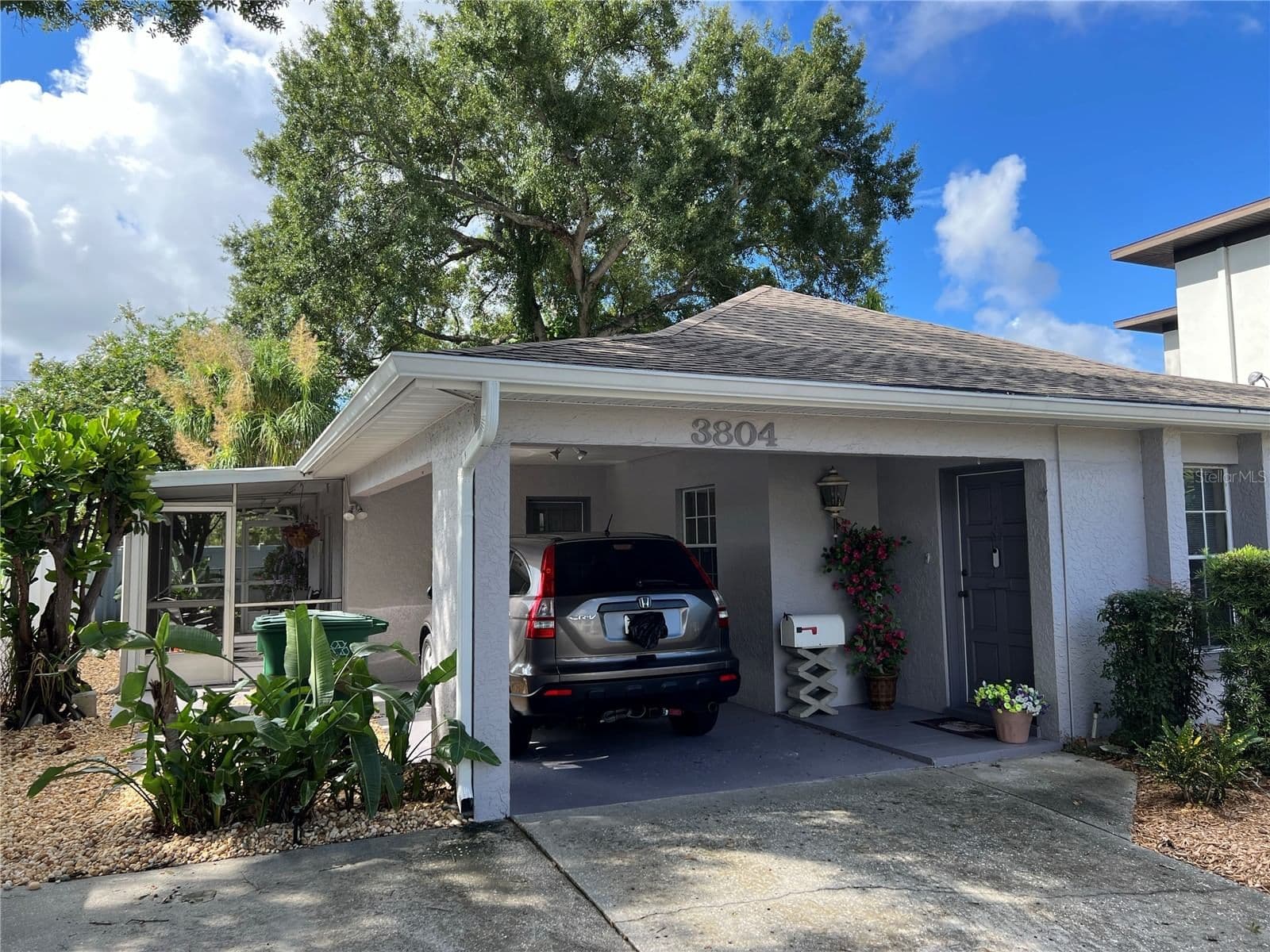 Photo 4 of 3804 EMPEDRADO Street