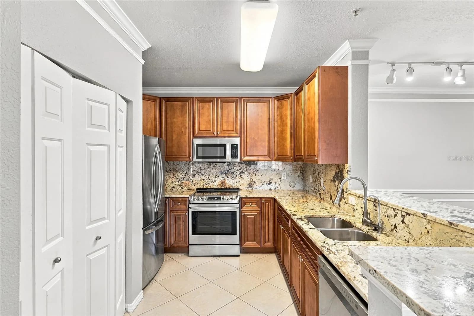 Photo 4 of 4333 BAYSIDE VILLAGE Drive #206