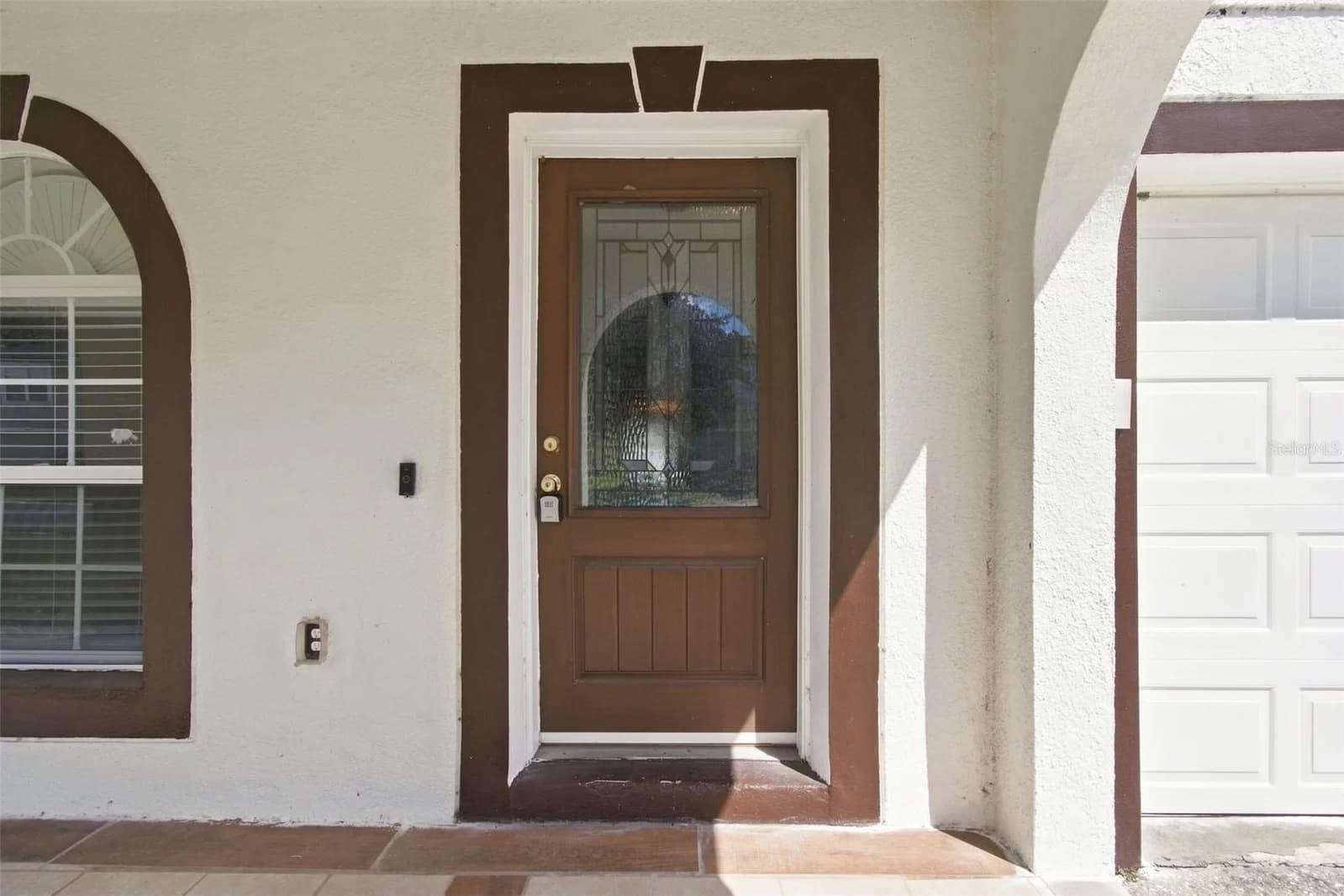 5155 SPANISH OAKS Drive